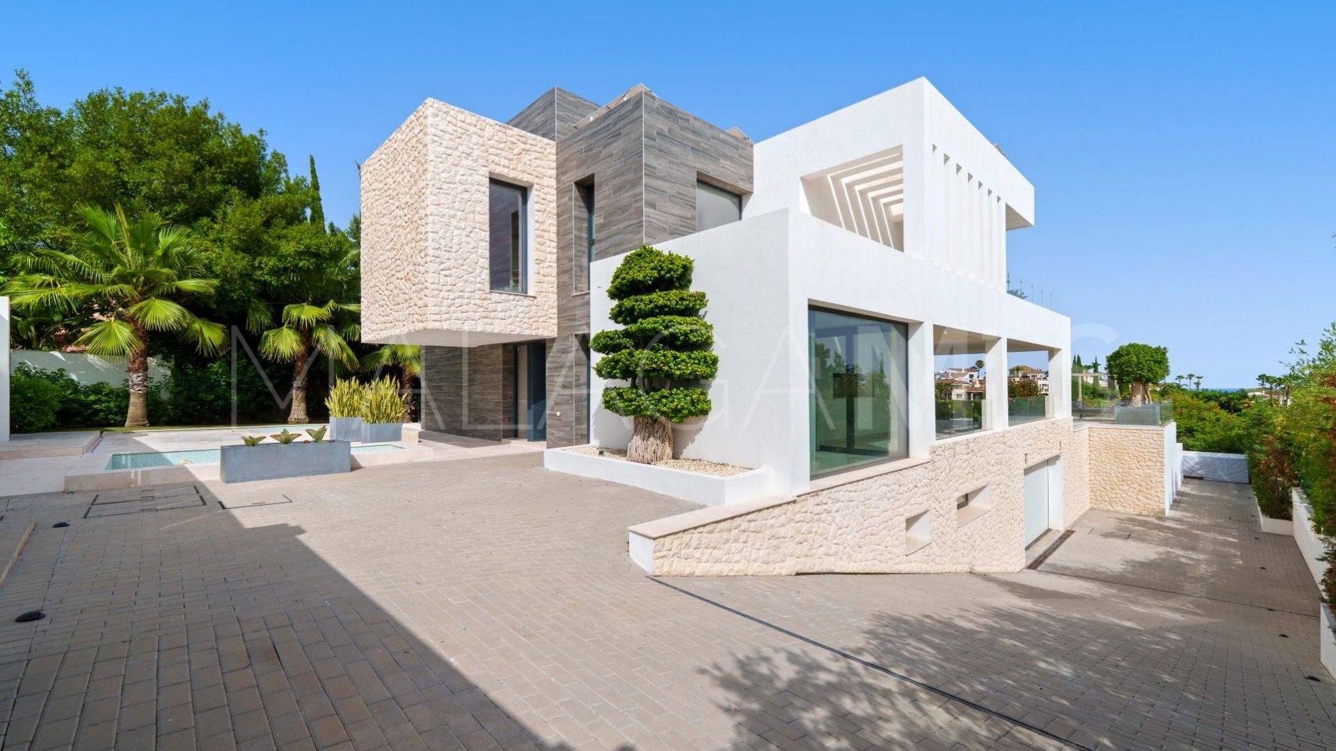 For sale Nueva Andalucia villa