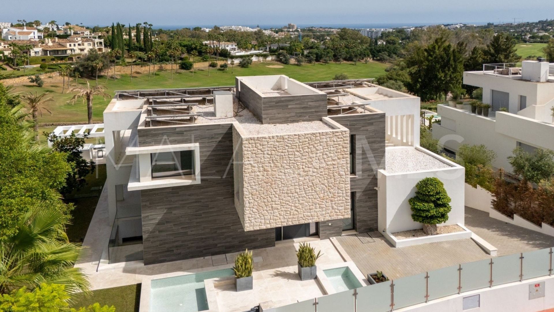 For sale Nueva Andalucia villa
