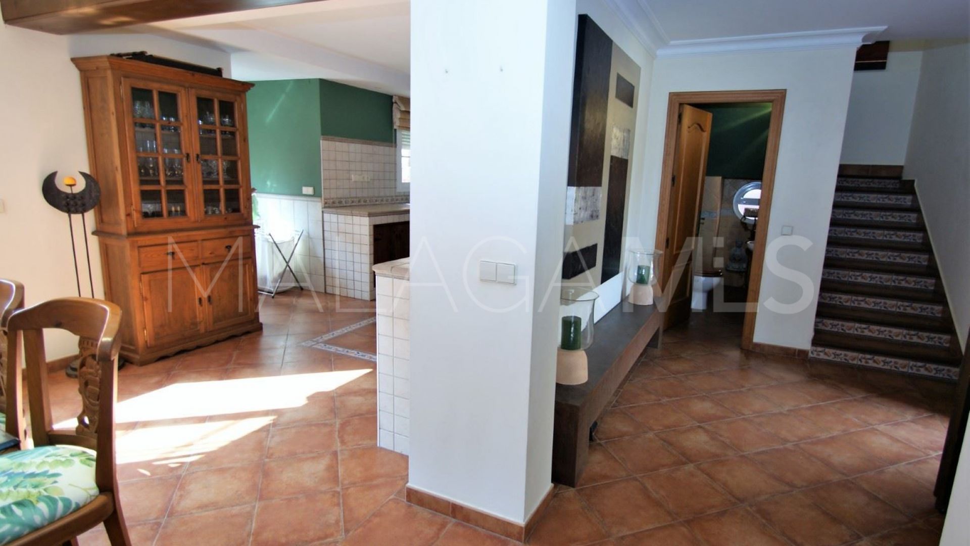 Villa for sale in Nueva Andalucia