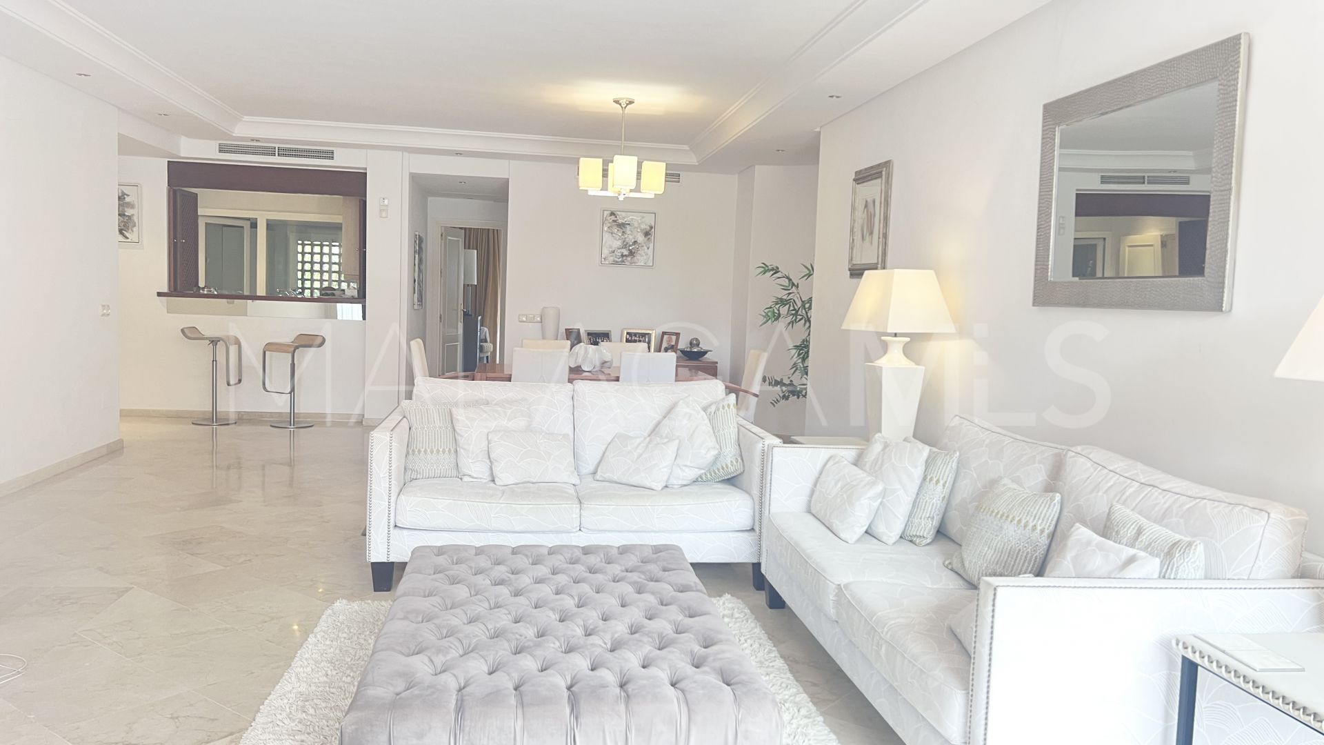 Appartement rez de chaussée for sale in Menara Beach