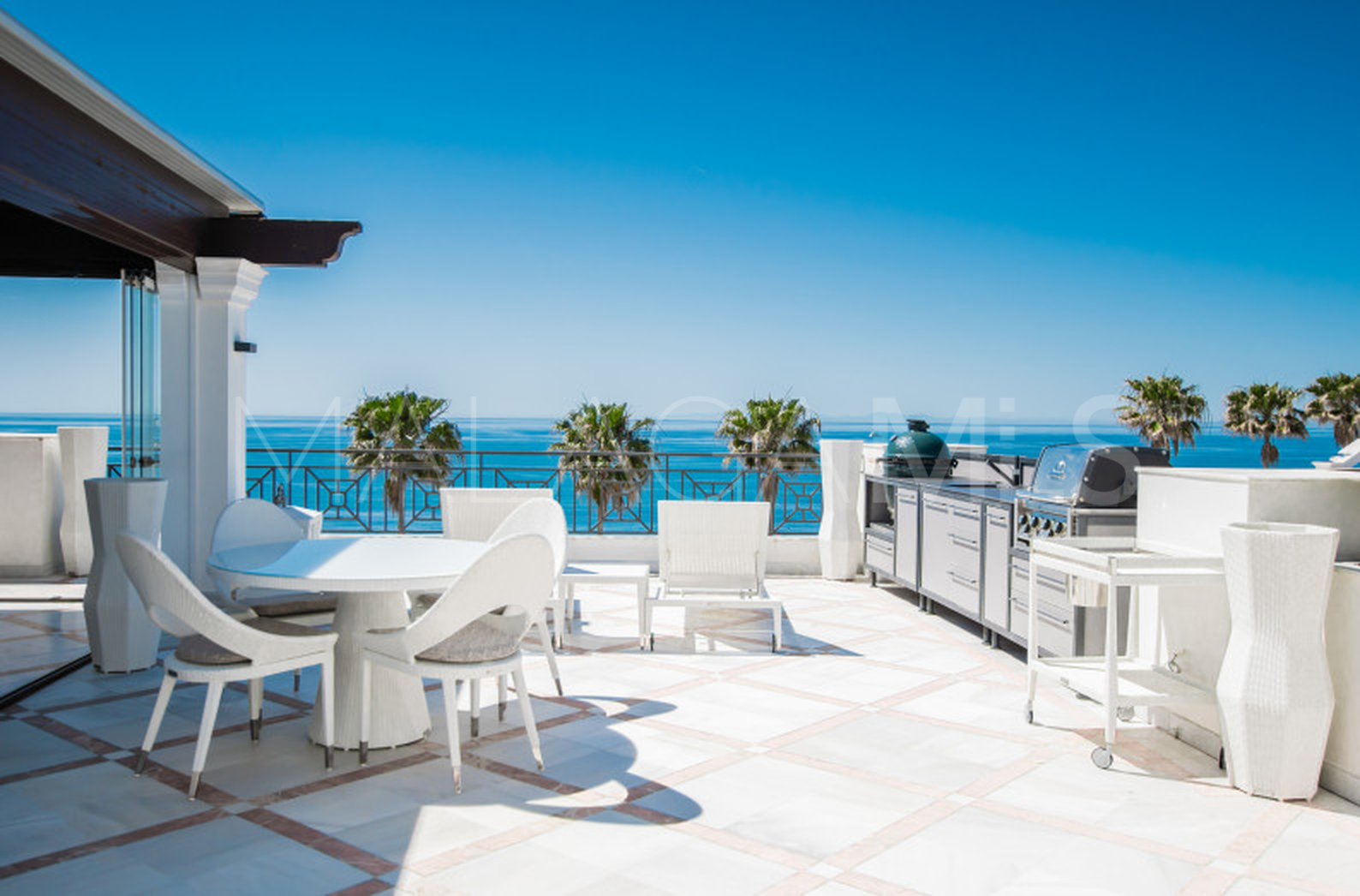 Zweistöckiges penthouse for sale in Doncella Beach