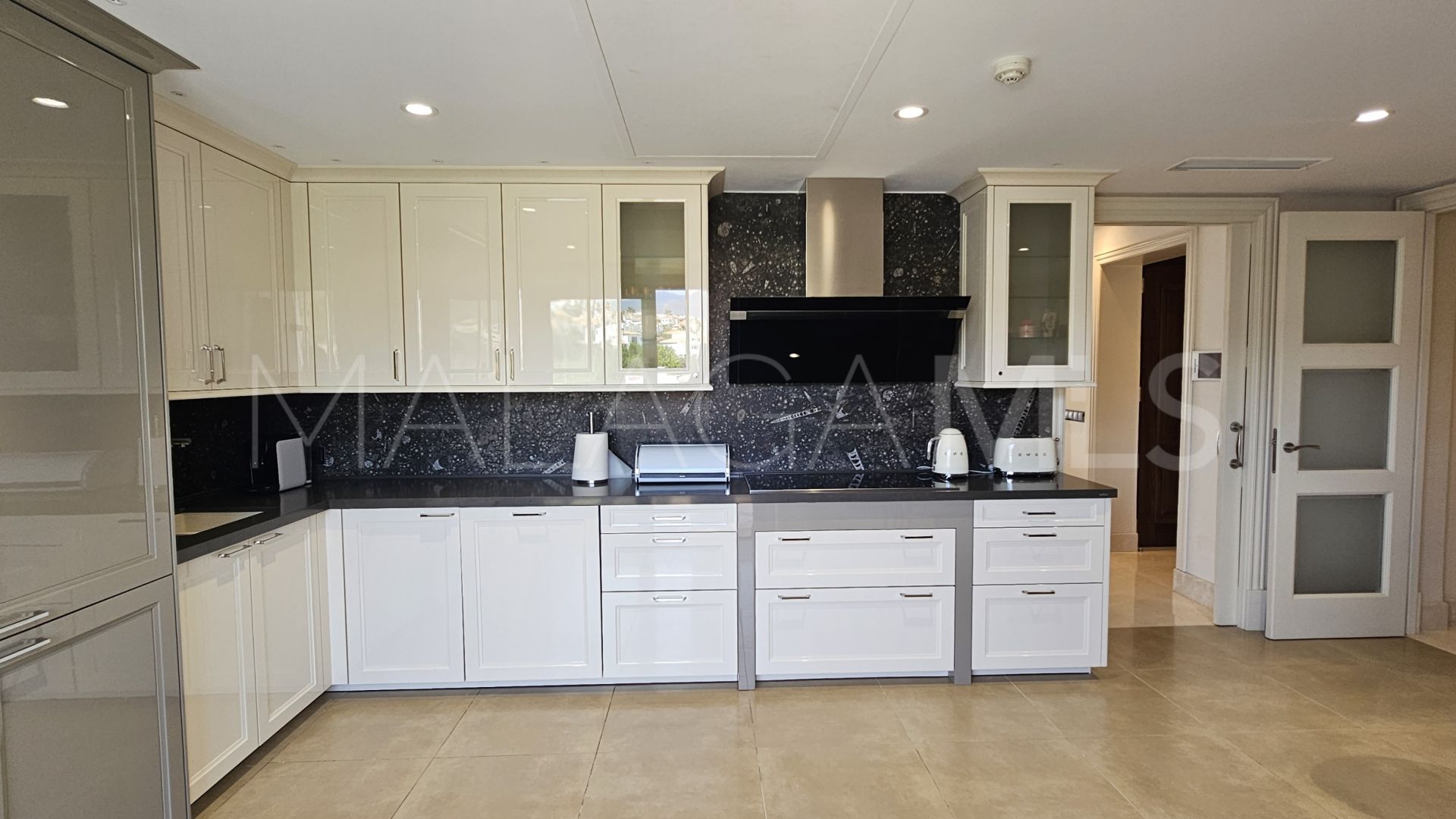 Zweistöckiges penthouse for sale in Doncella Beach