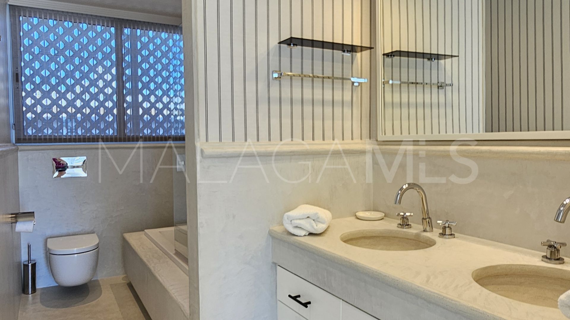 Zweistöckiges penthouse for sale in Marina Mariola