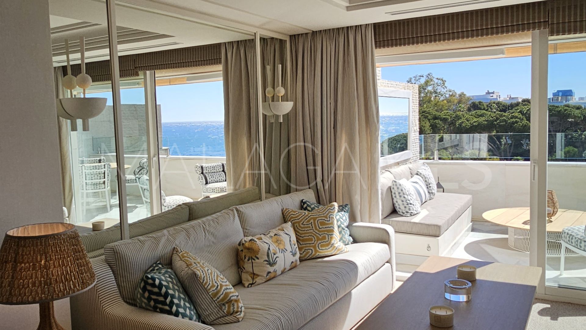 Zweistöckiges penthouse for sale in Marina Mariola