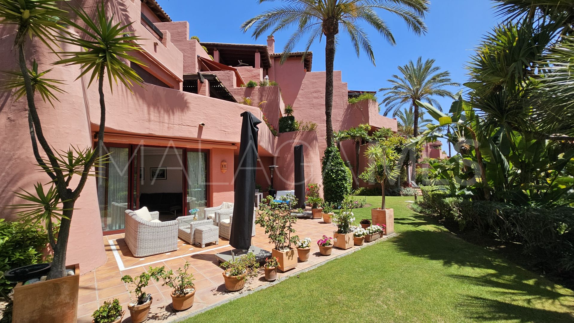 Erdgeschosswohnung for sale in Guadalmansa Playa