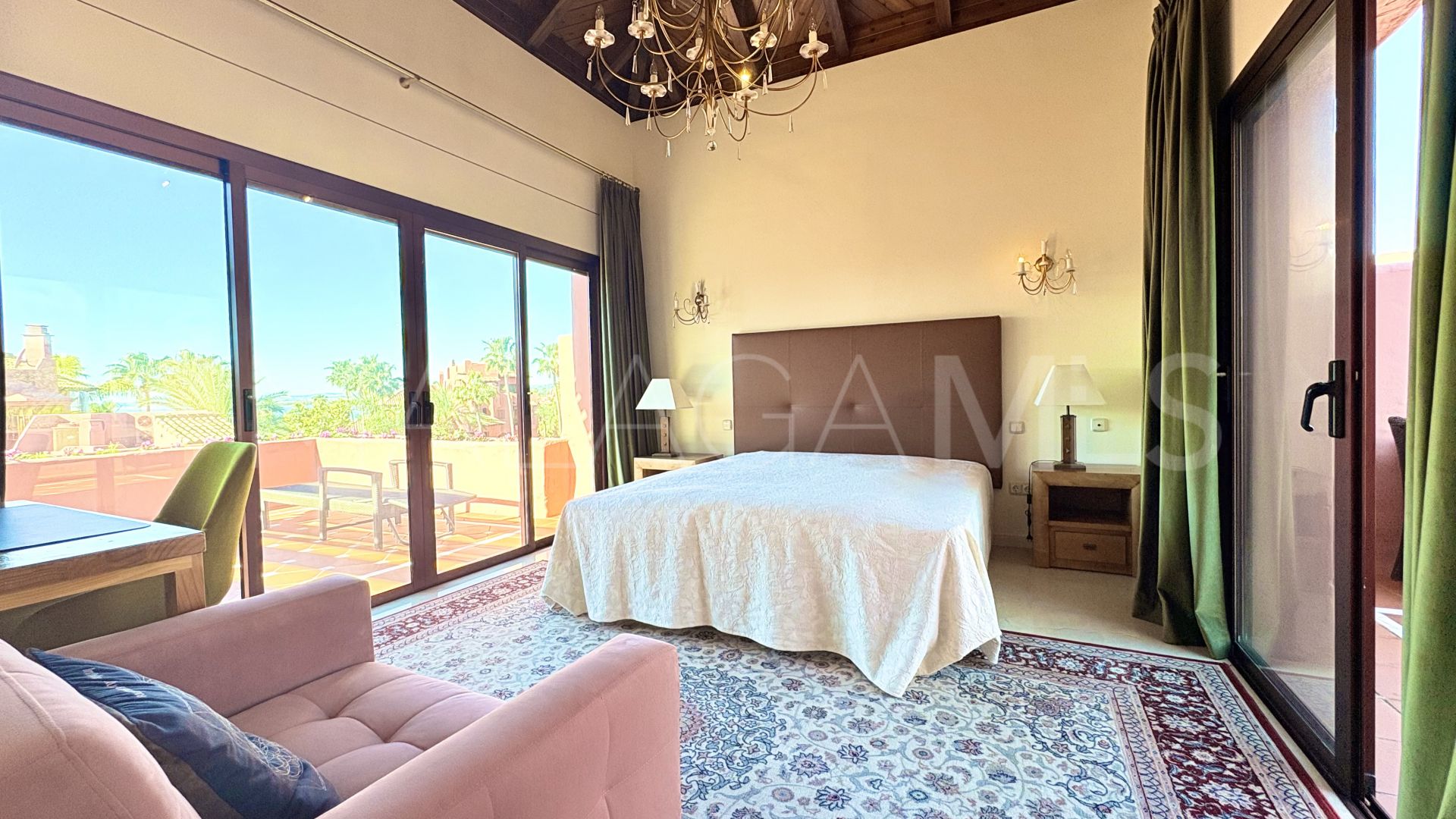 Buy atico duplex in Menara Beach