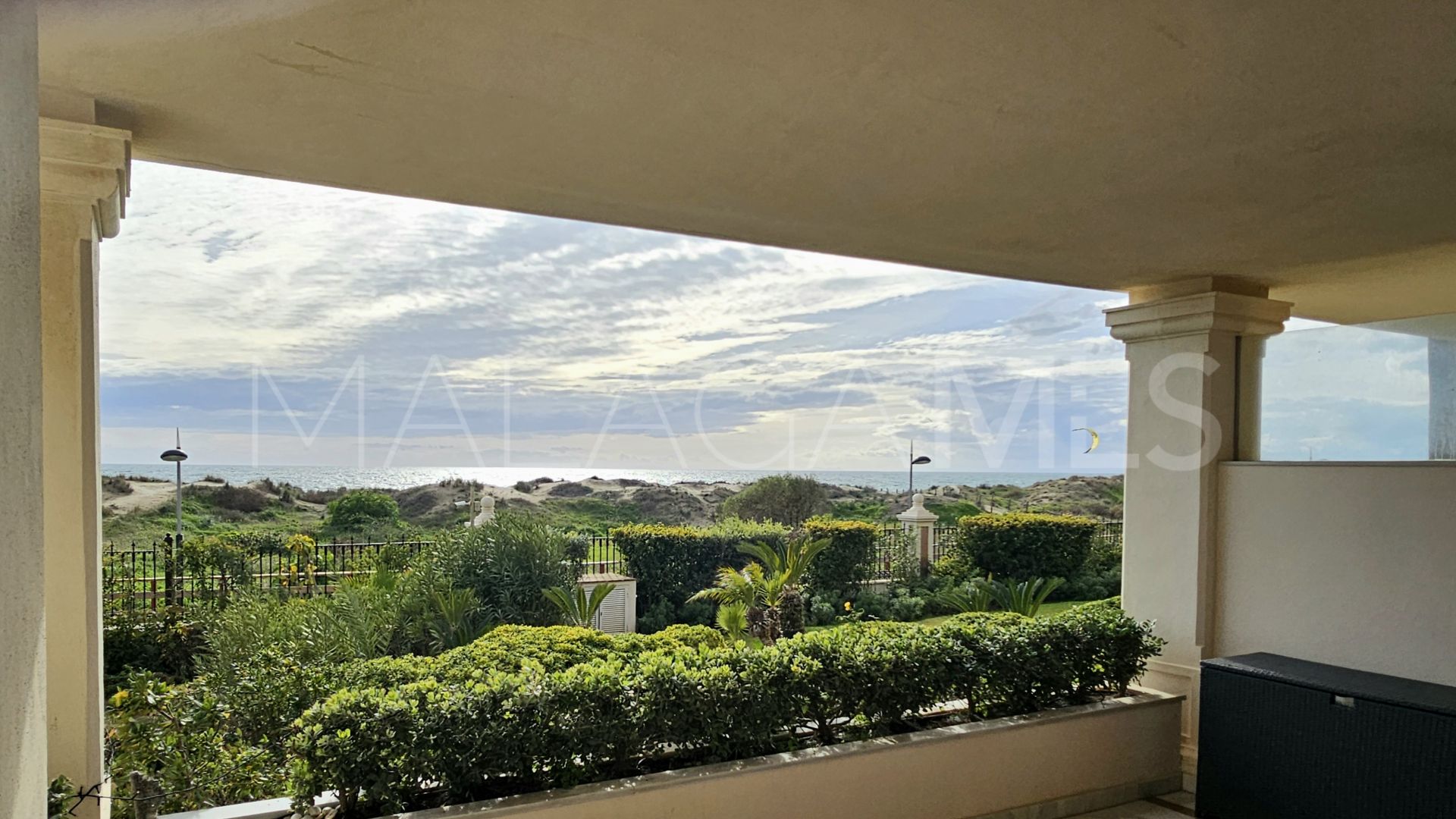 Buy apartamento planta baja in La Reserva de los Monteros