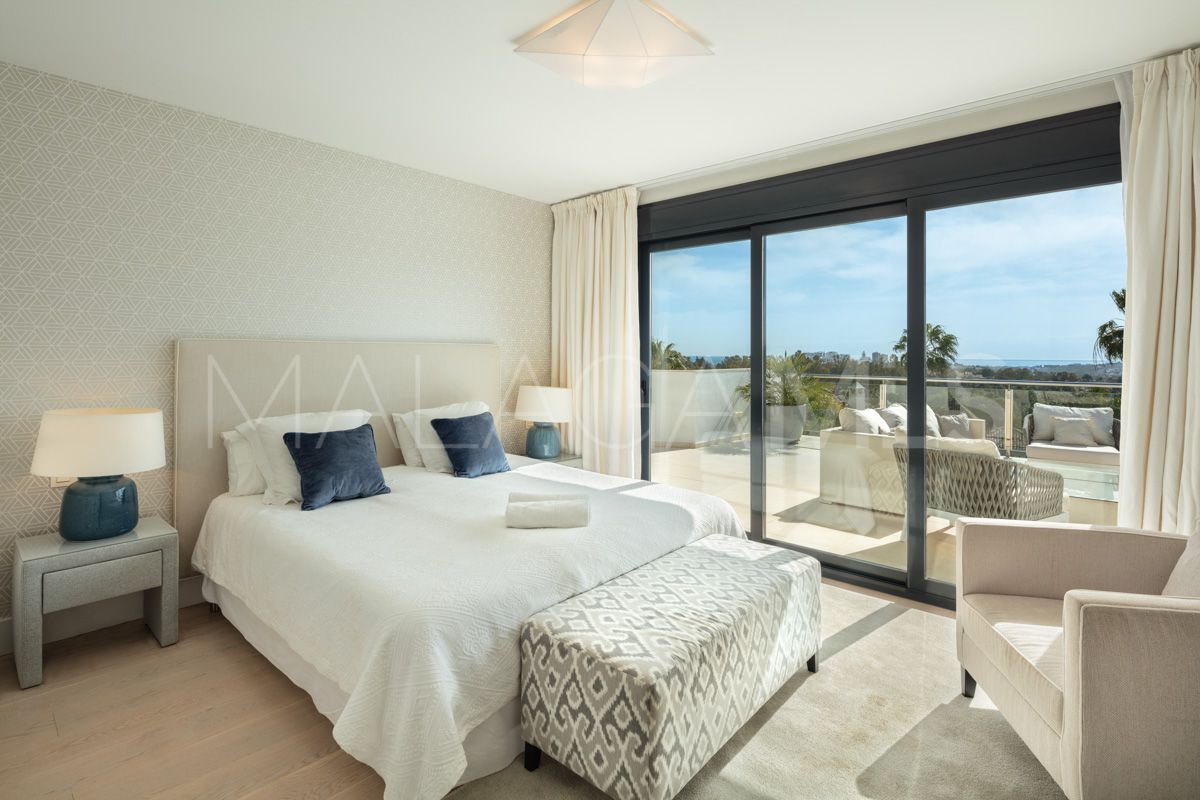 Villa for sale de 5 bedrooms in Nueva Andalucia