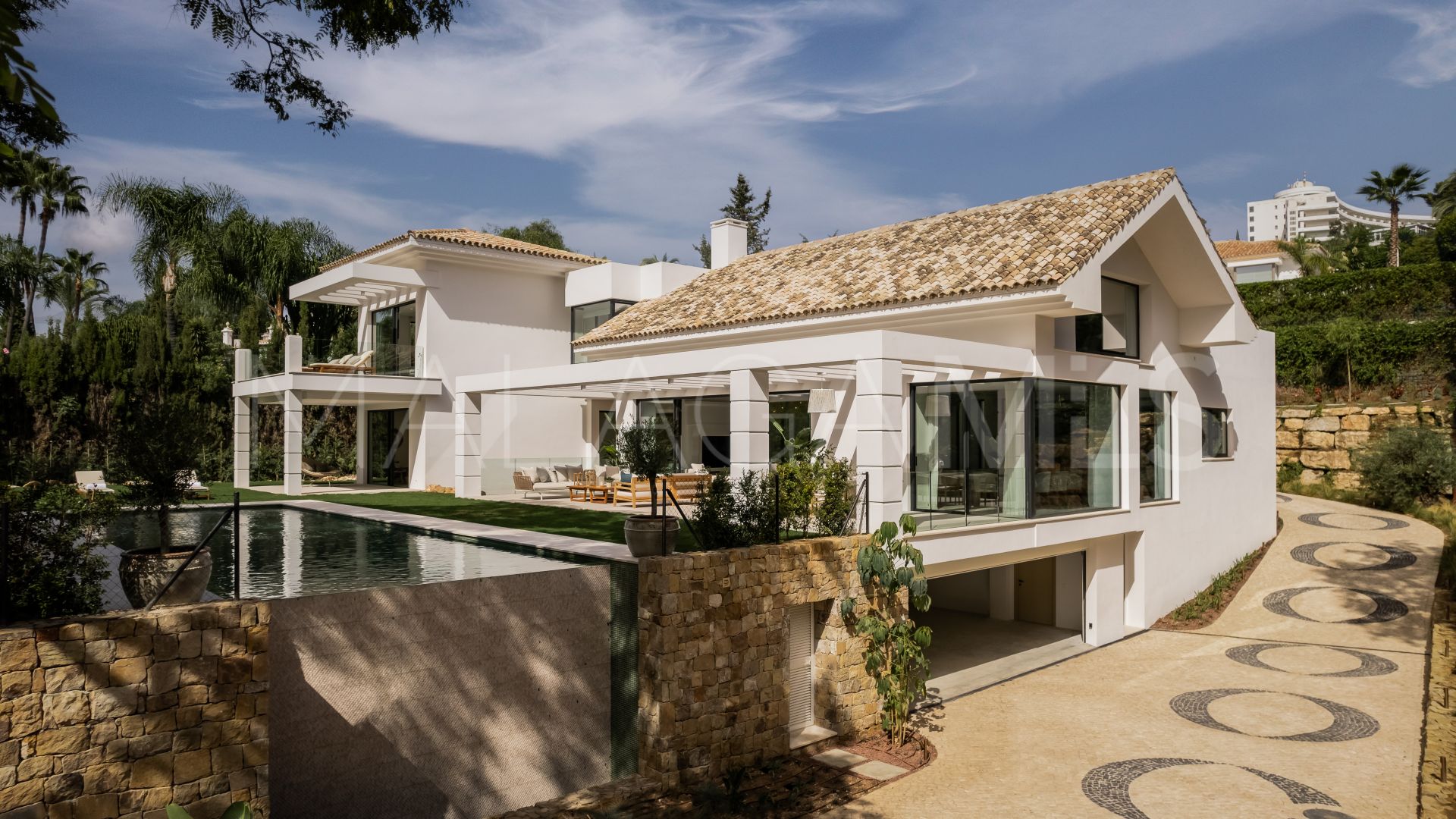 Villa for sale in El Paraiso