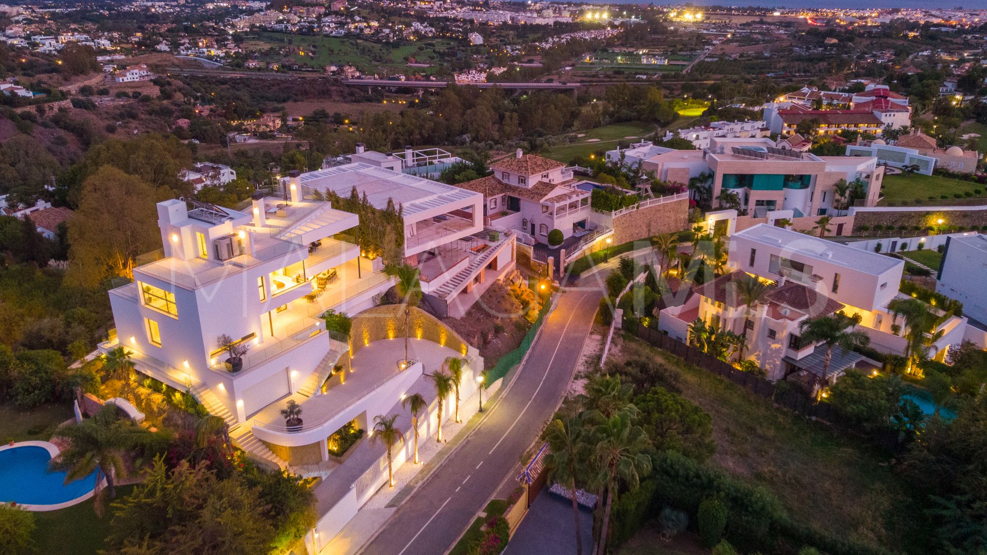 5 bedrooms villa for sale in La Quinta
