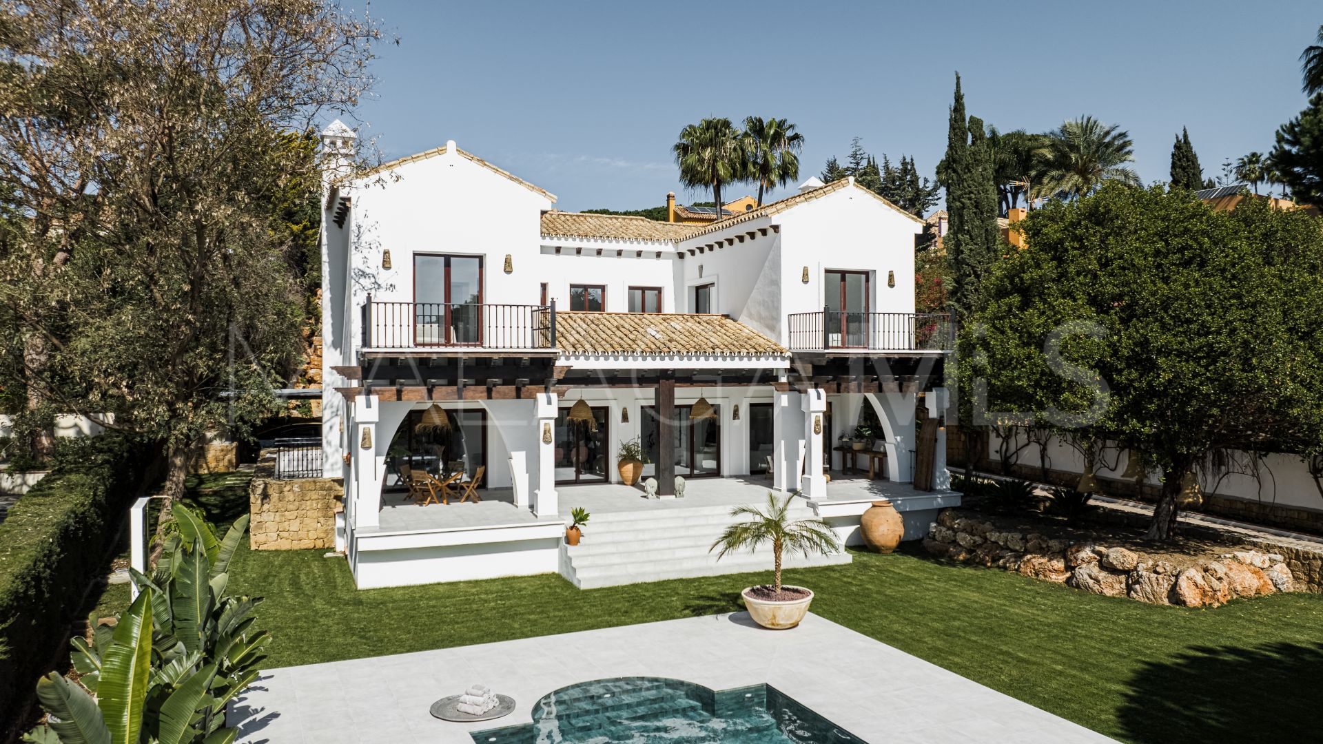 Villa for sale in Hacienda las Chapas