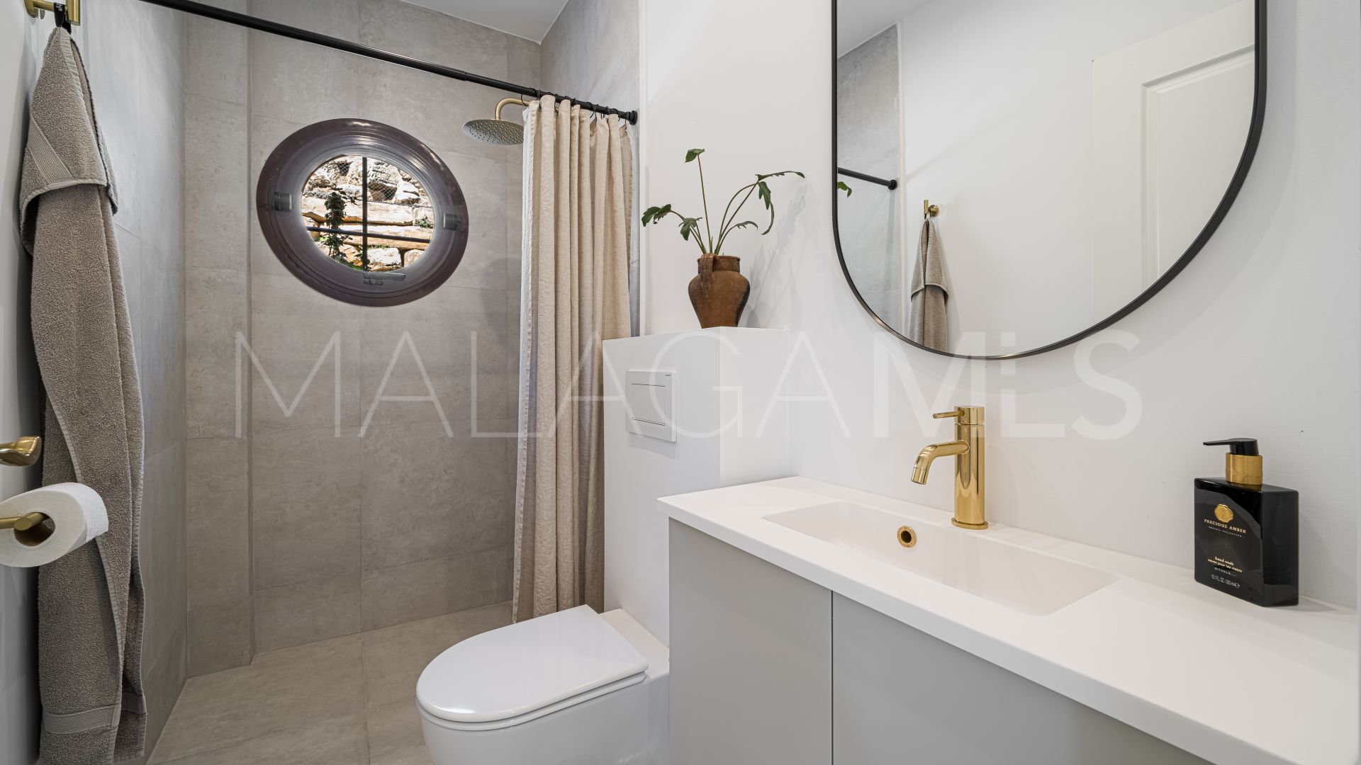 Villa for sale in Hacienda las Chapas