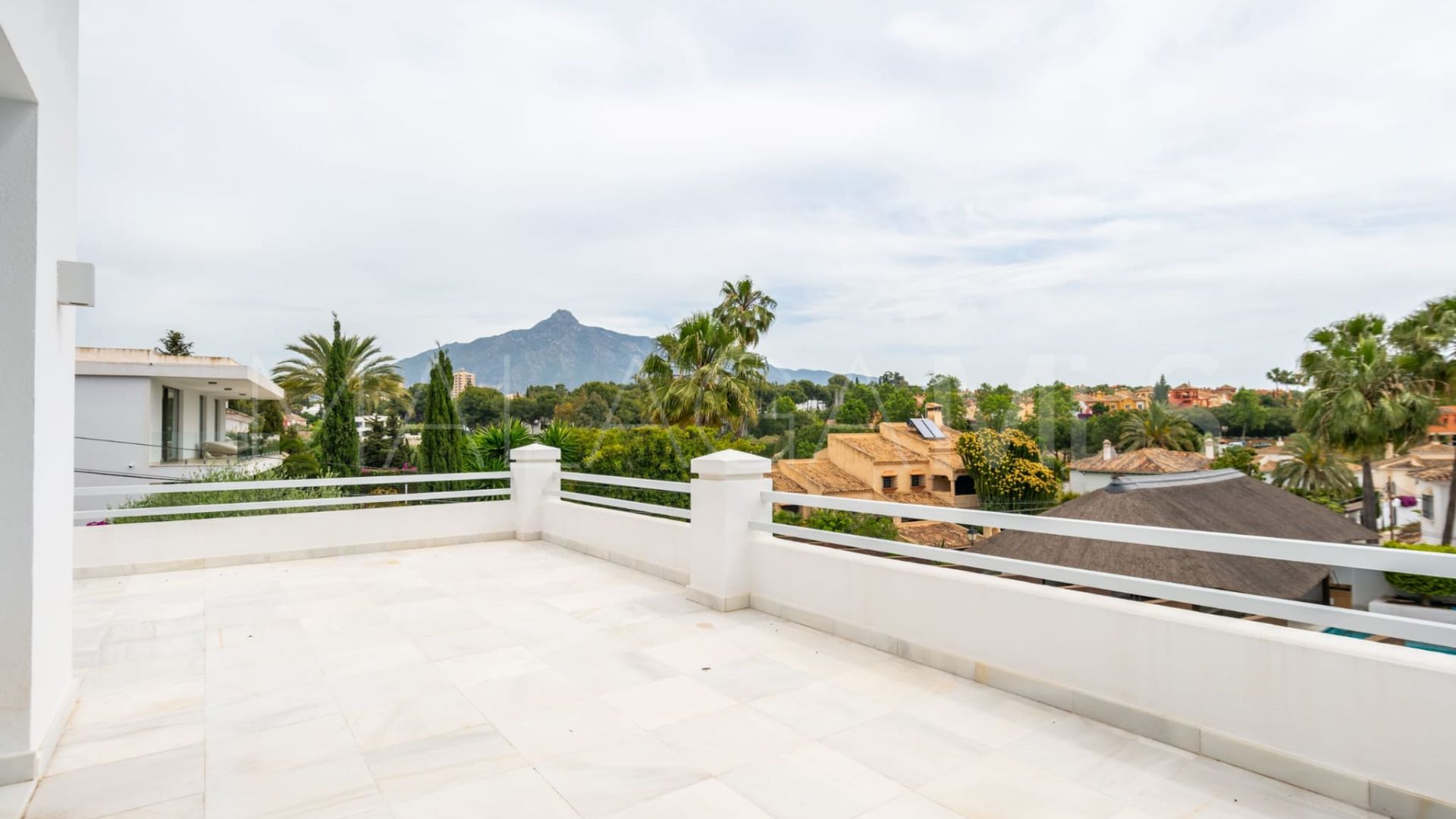 Villa for sale in Centro Plaza