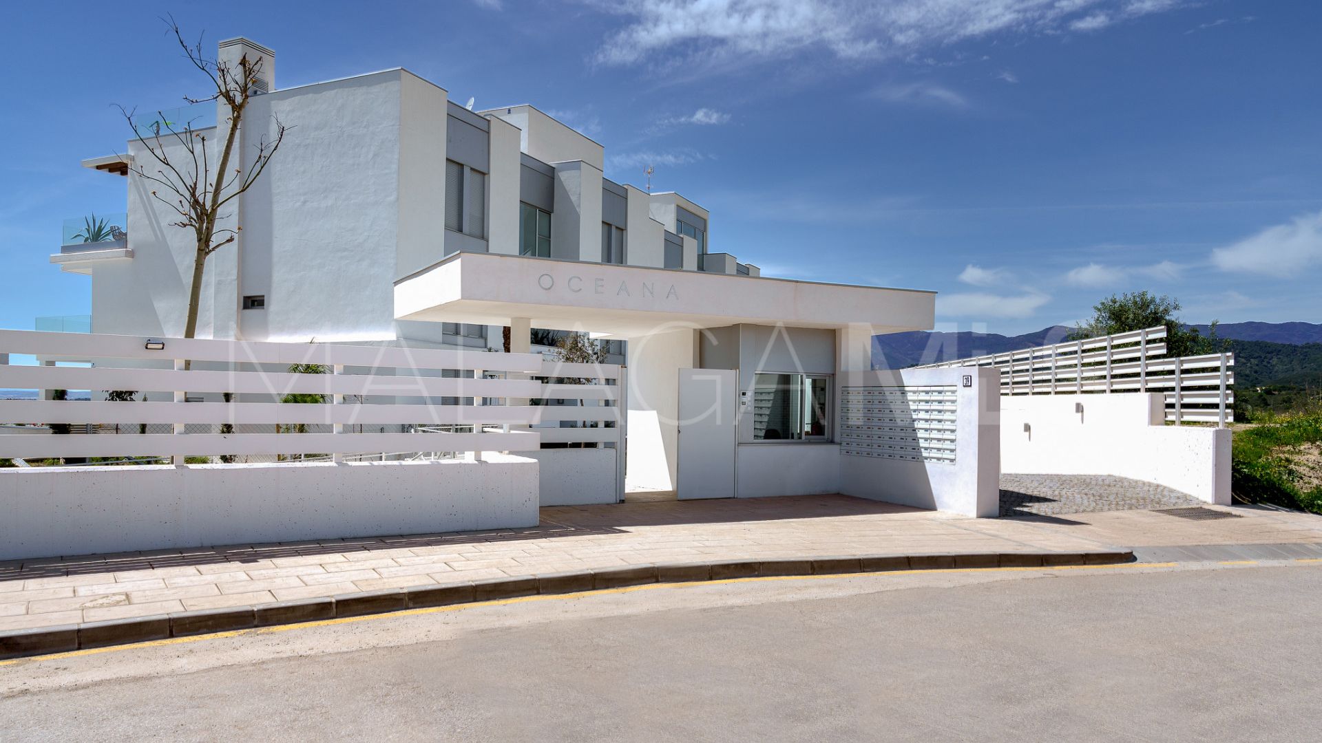 Buy apartment with 3 bedrooms in Cancelada