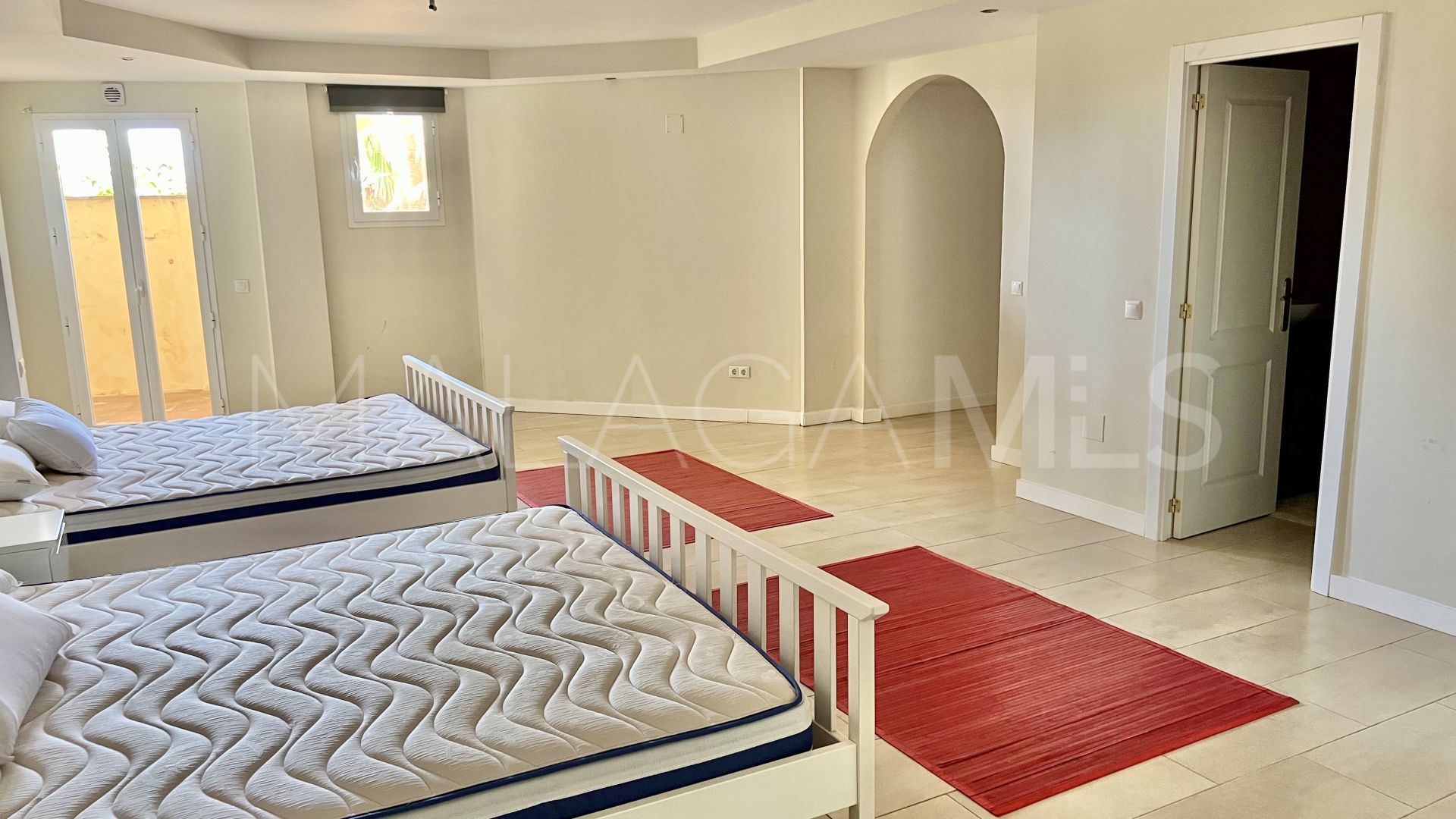 7 bedrooms villa in Rocio de Nagüeles for sale