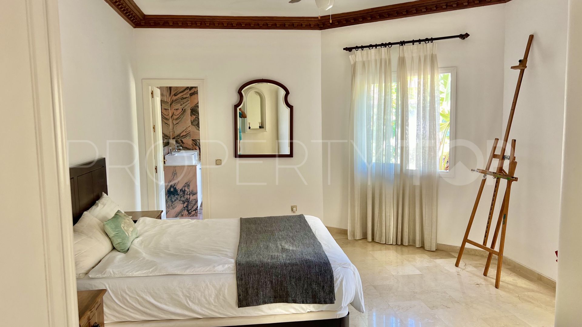 7 bedrooms villa in Rocio de Nagüeles for sale