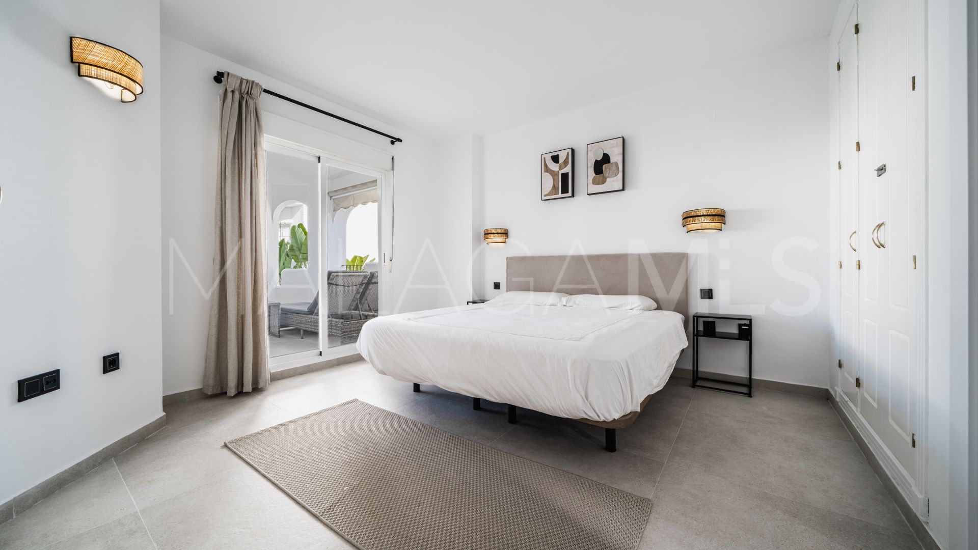 Apartment with 3 bedrooms for sale in Los Naranjos de Marbella
