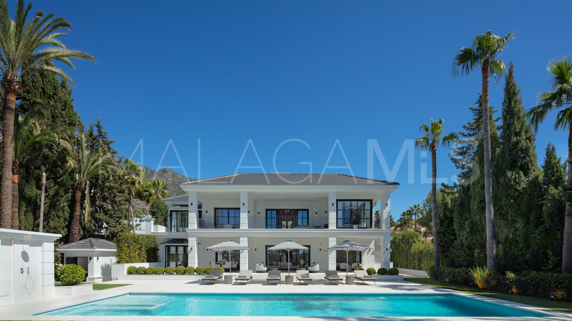 Villa for sale in Marbella Goldene Meile