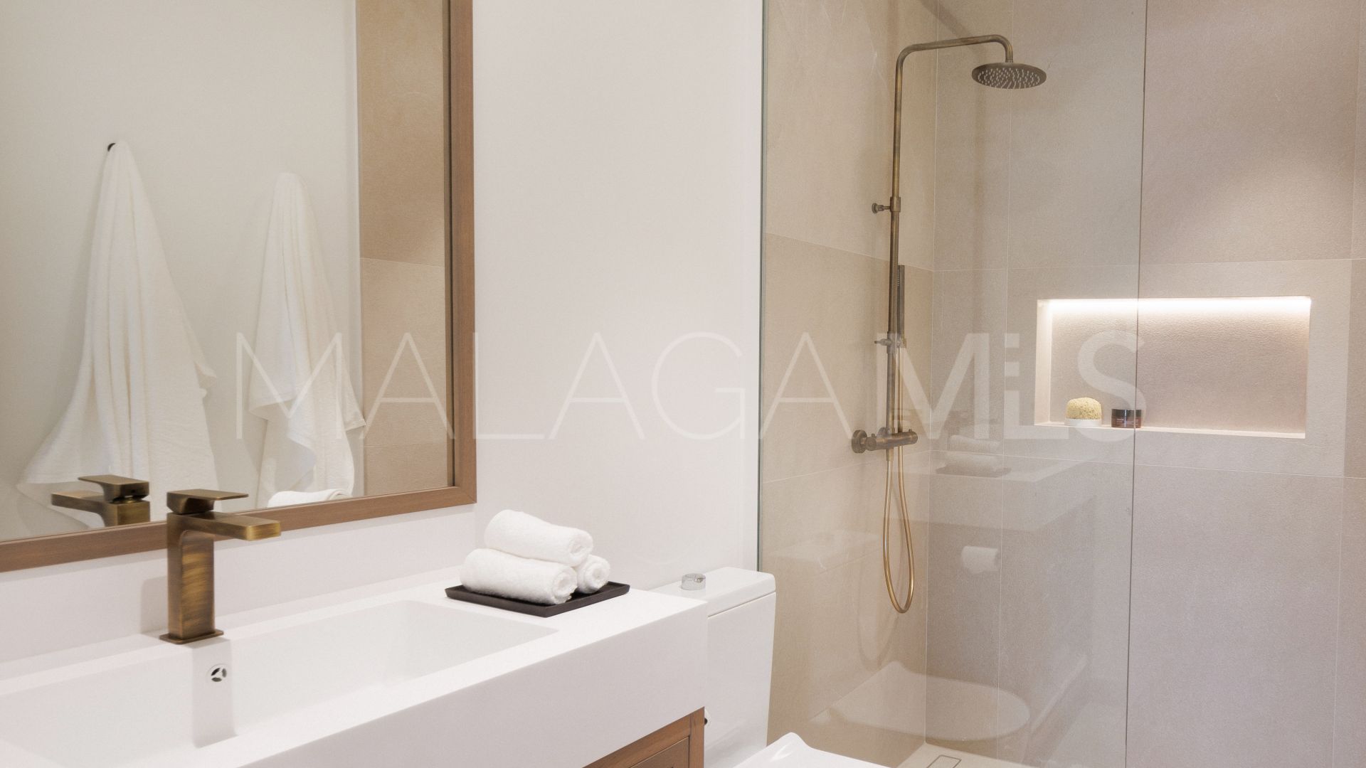 Las Brisas, villa de 5 bedrooms for sale