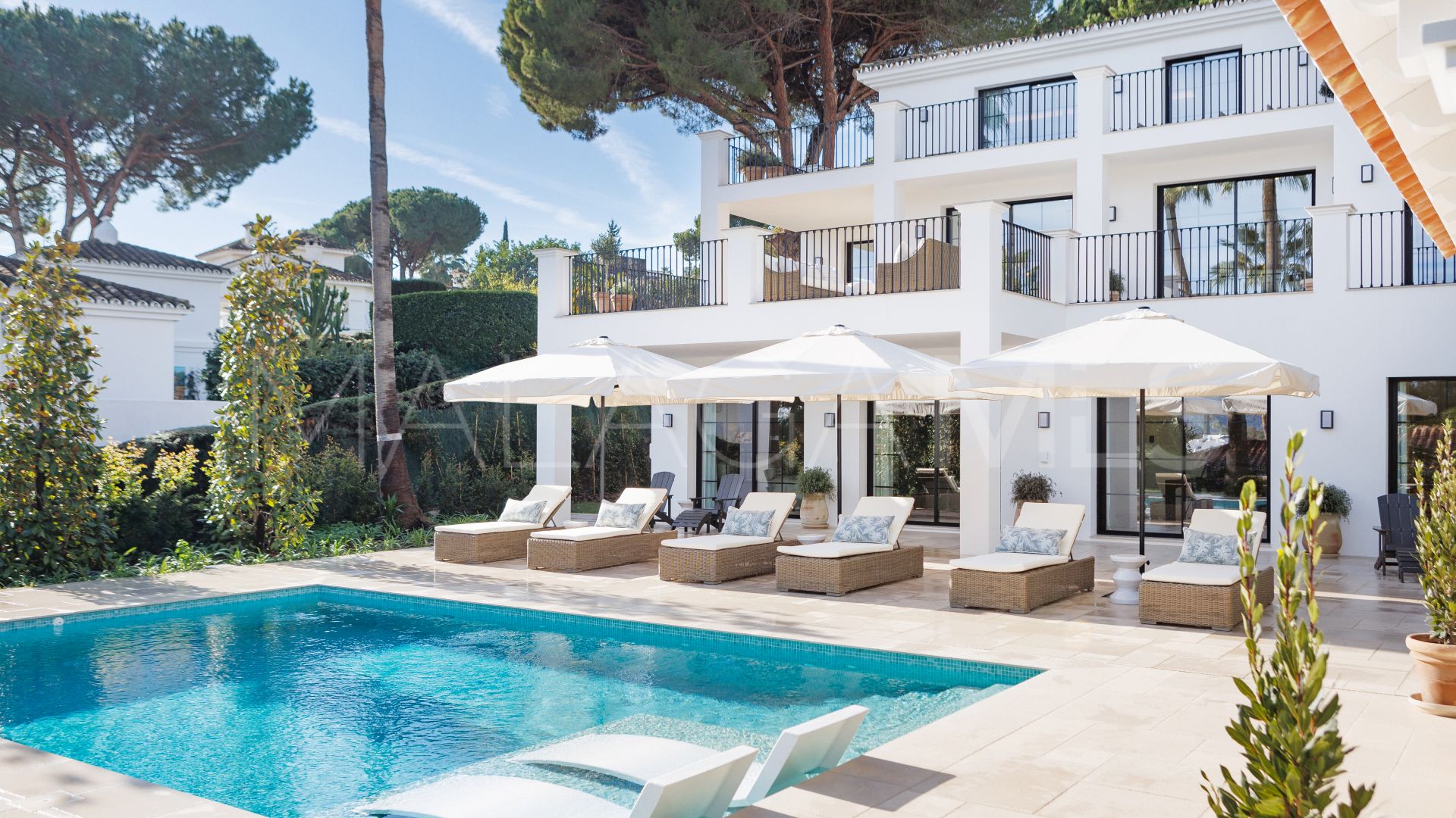 Las Brisas, villa de 5 bedrooms for sale