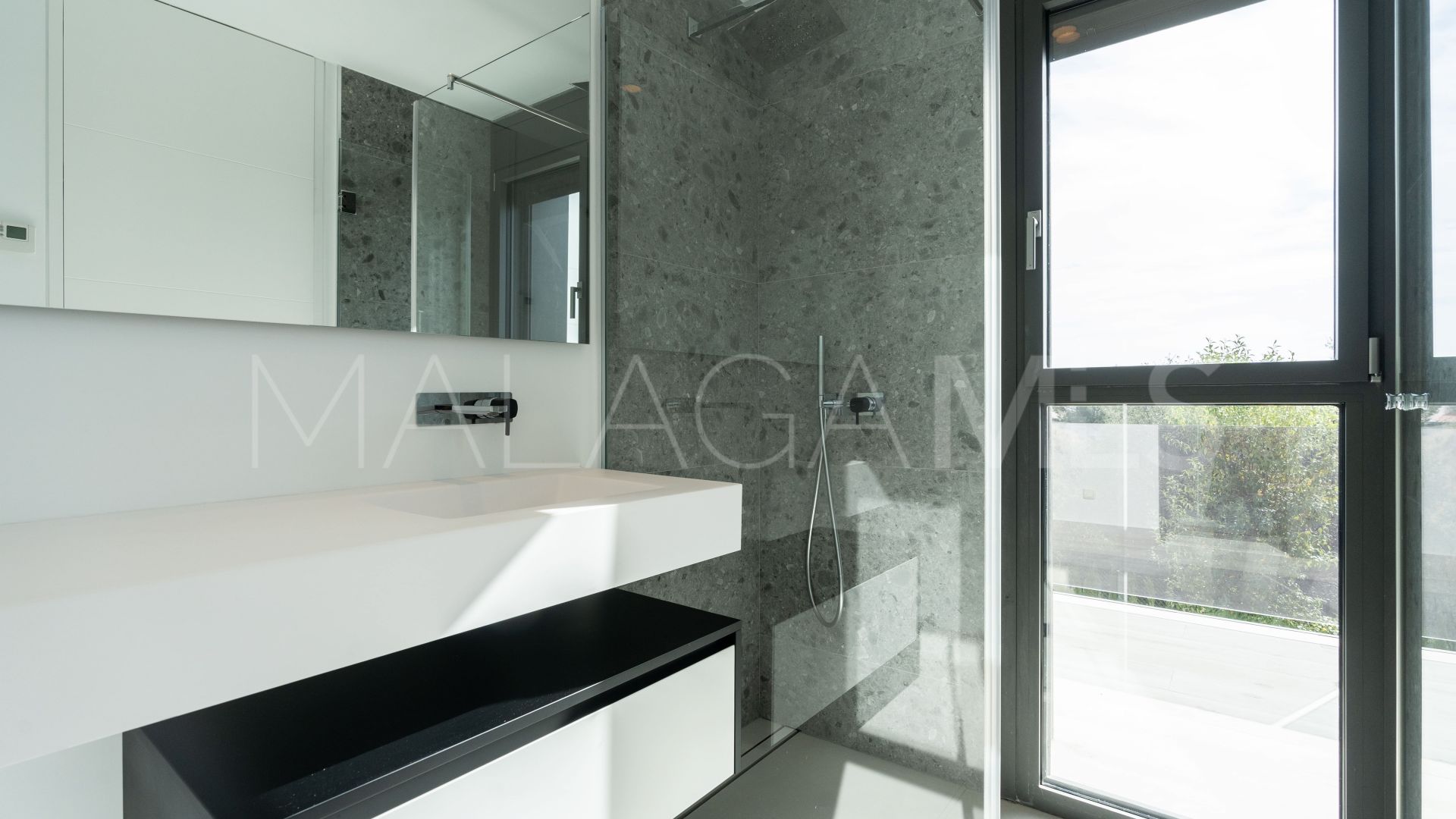 Benalmadena, villa for sale with 4 bedrooms