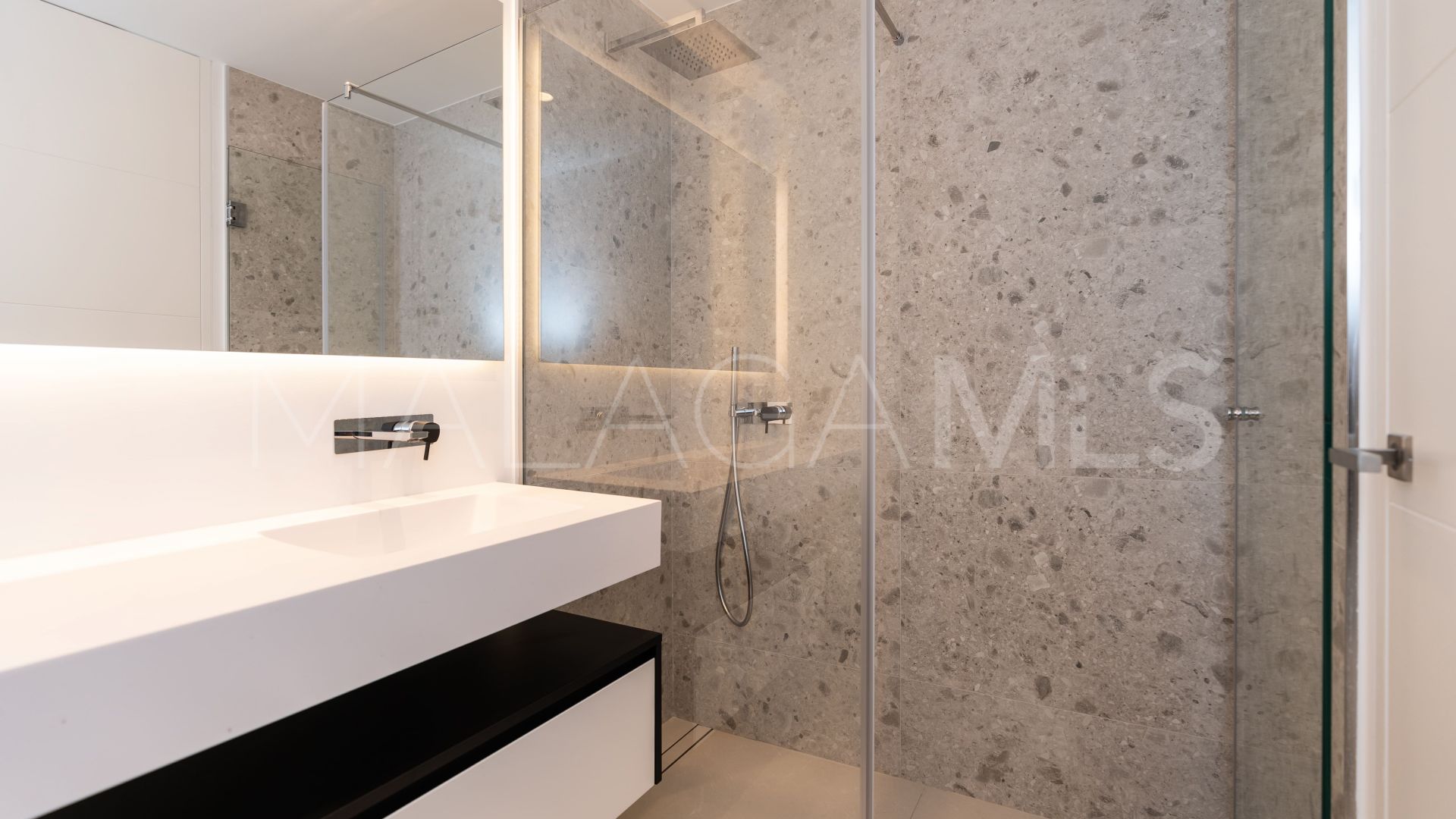 Benalmadena, villa for sale with 4 bedrooms