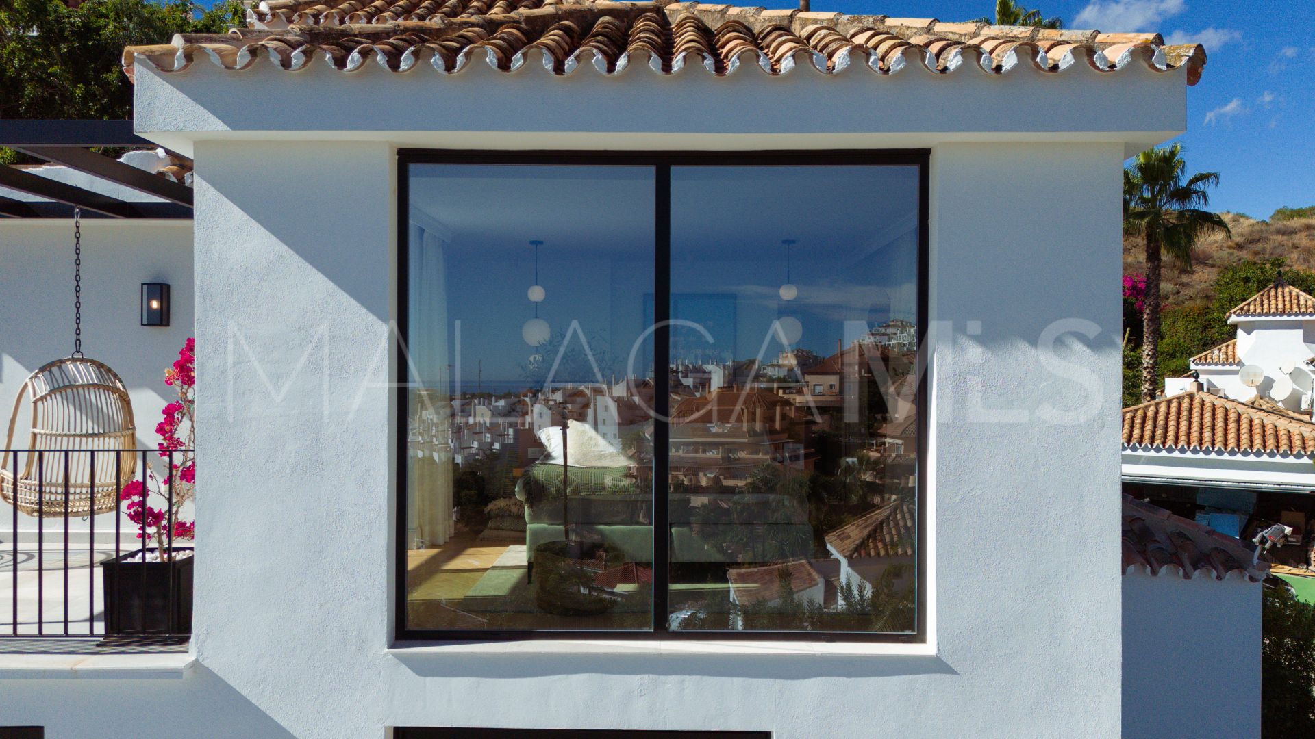 Villa for sale in Los Naranjos Hill Club