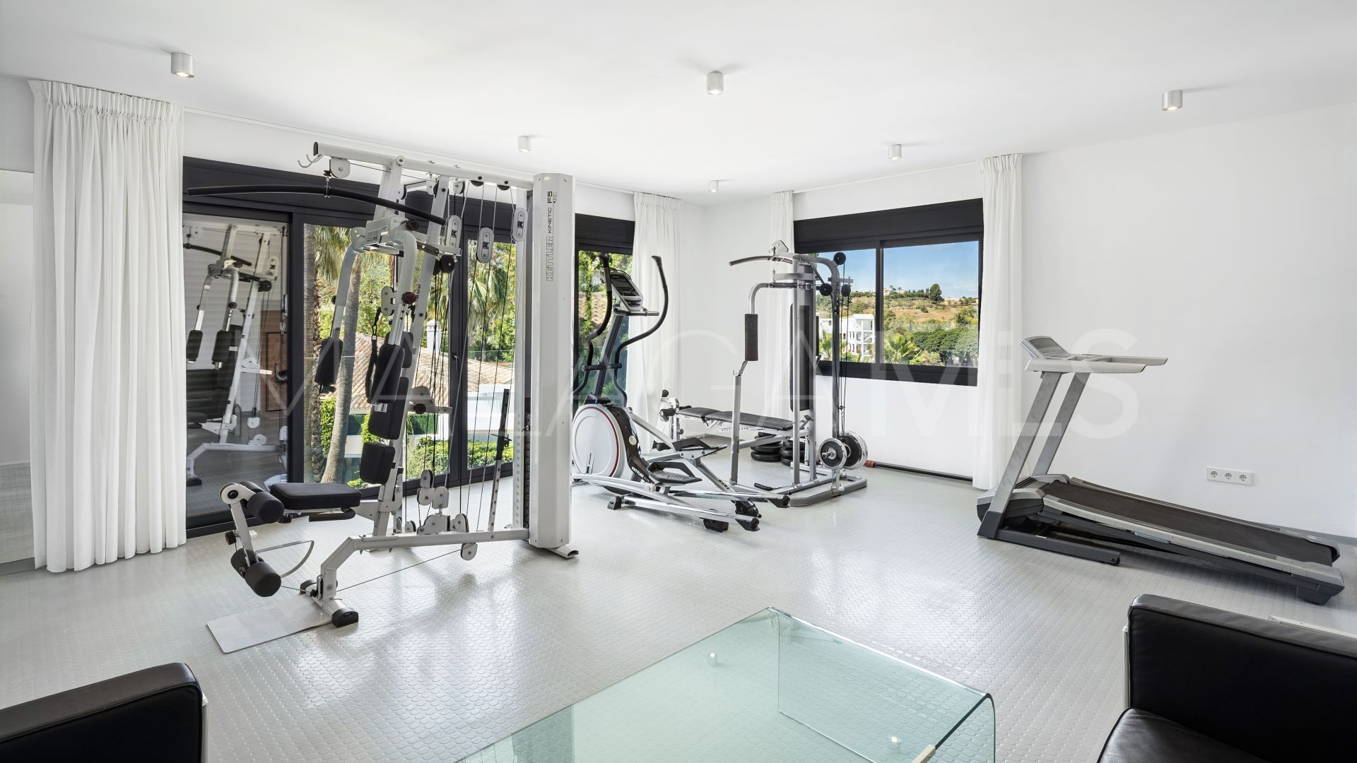 Nueva Andalucia, villa with 5 bedrooms for sale