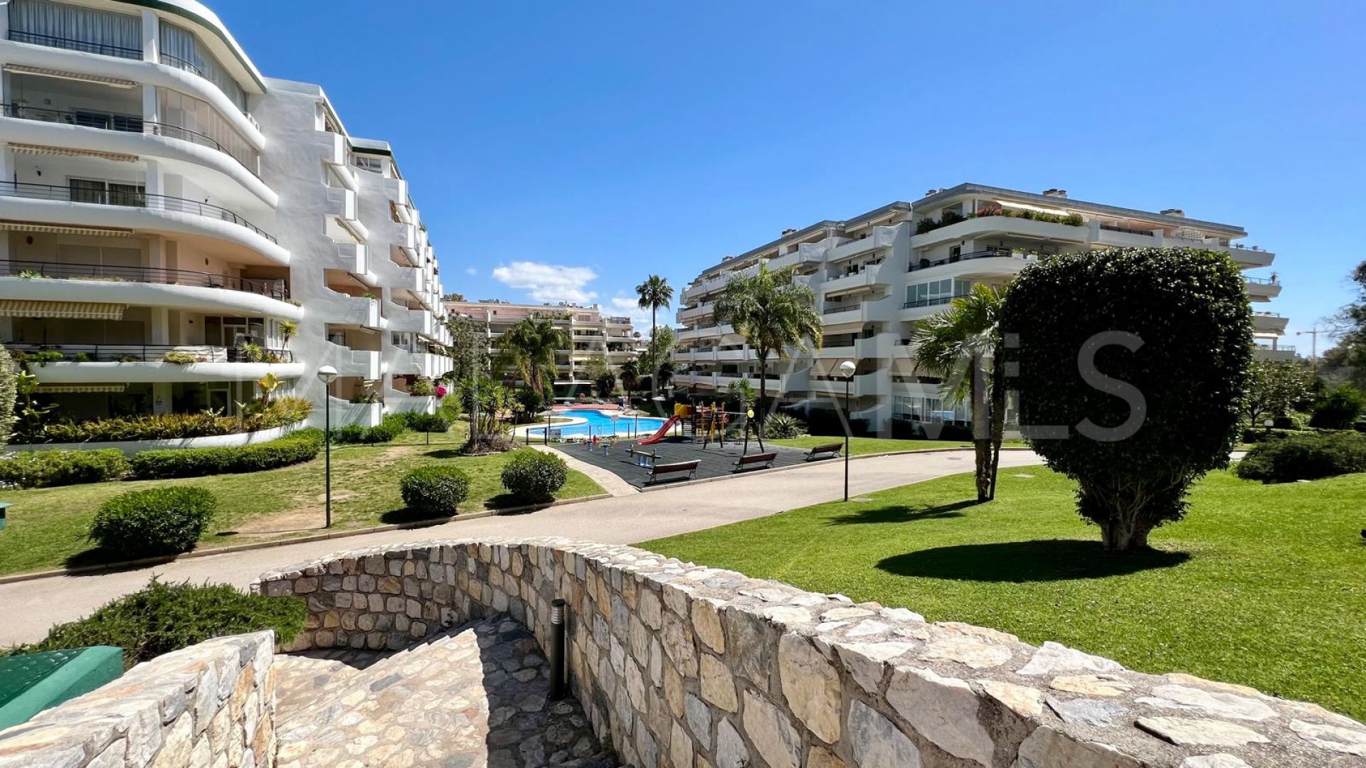 For sale 1 bedroom apartment in Guadalmina Alta