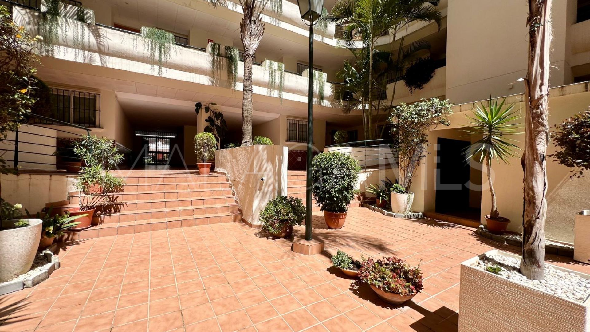 For sale 1 bedroom apartment in Guadalmina Alta