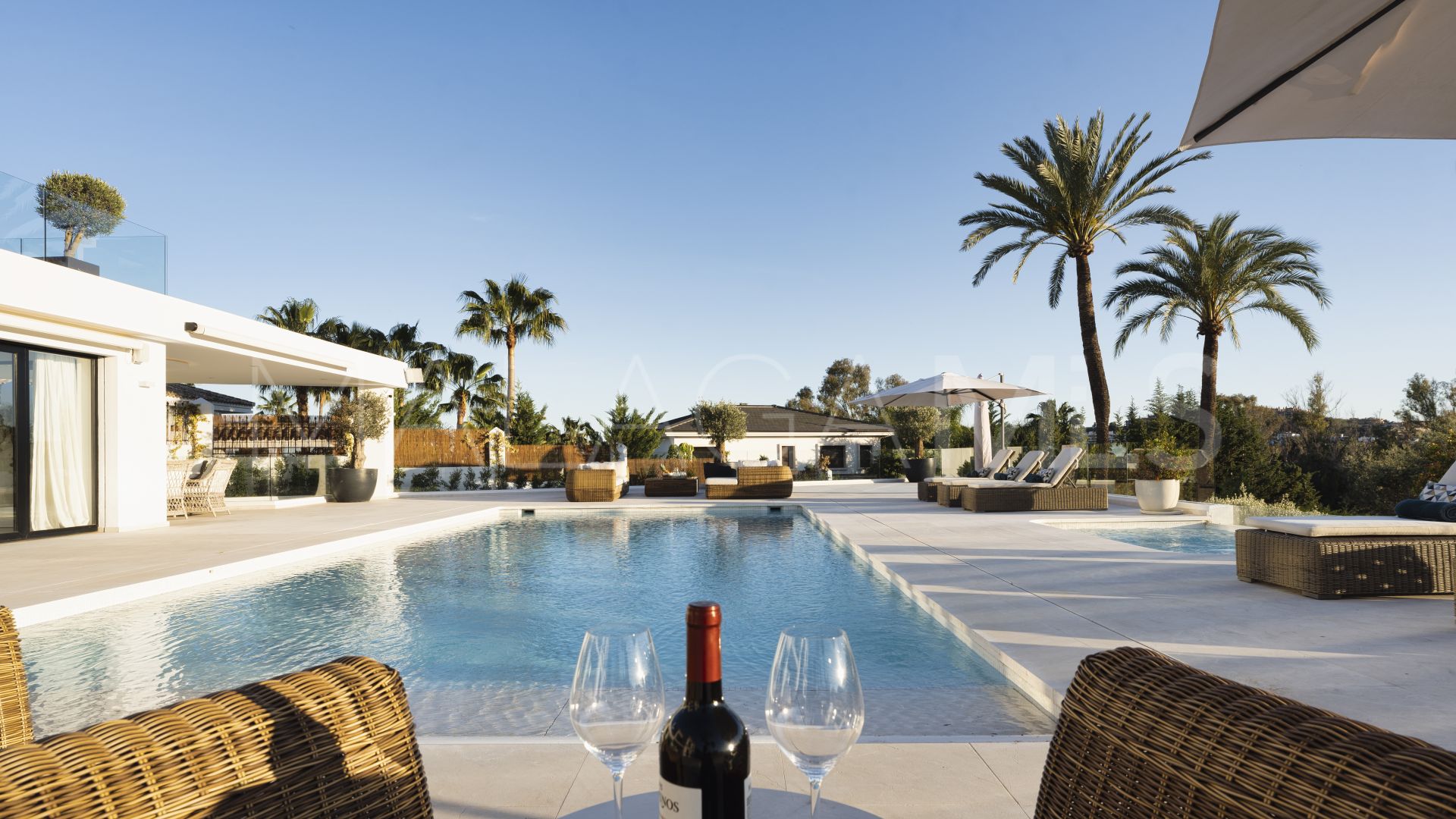 7 bedrooms villa for sale in Los Naranjos Golf