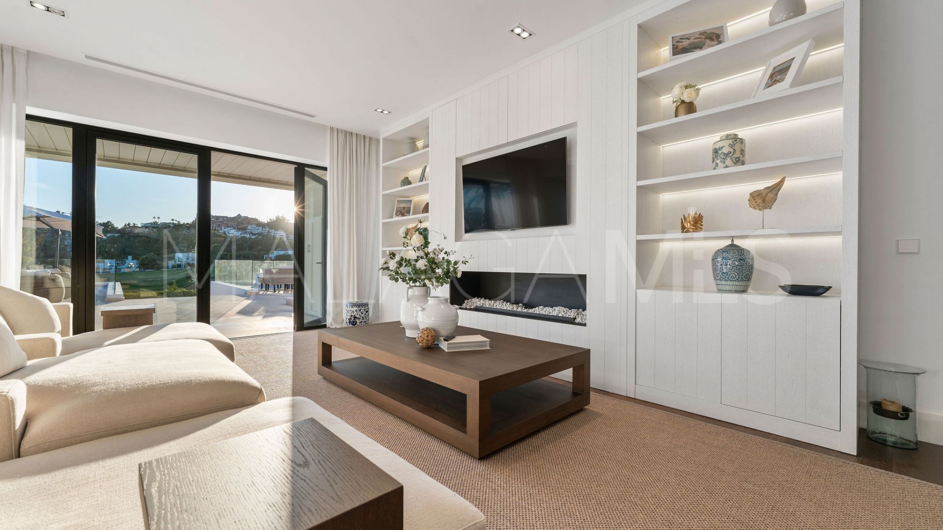 7 bedrooms villa for sale in Los Naranjos Golf