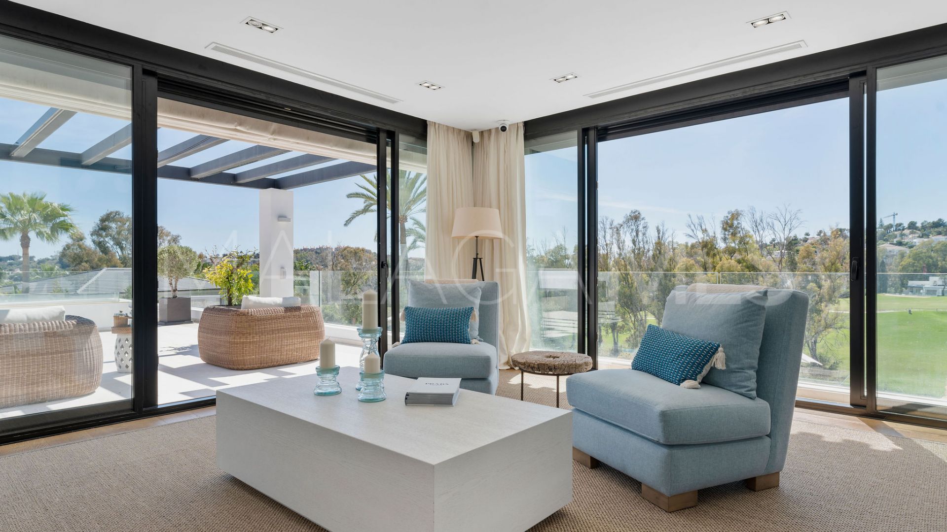 7 bedrooms villa for sale in Los Naranjos Golf