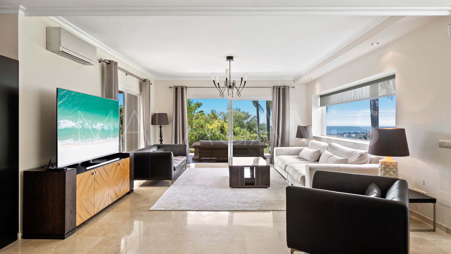 El Rosario villa for sale