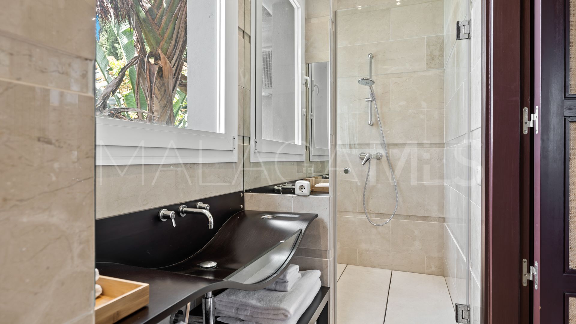 El Rosario villa for sale