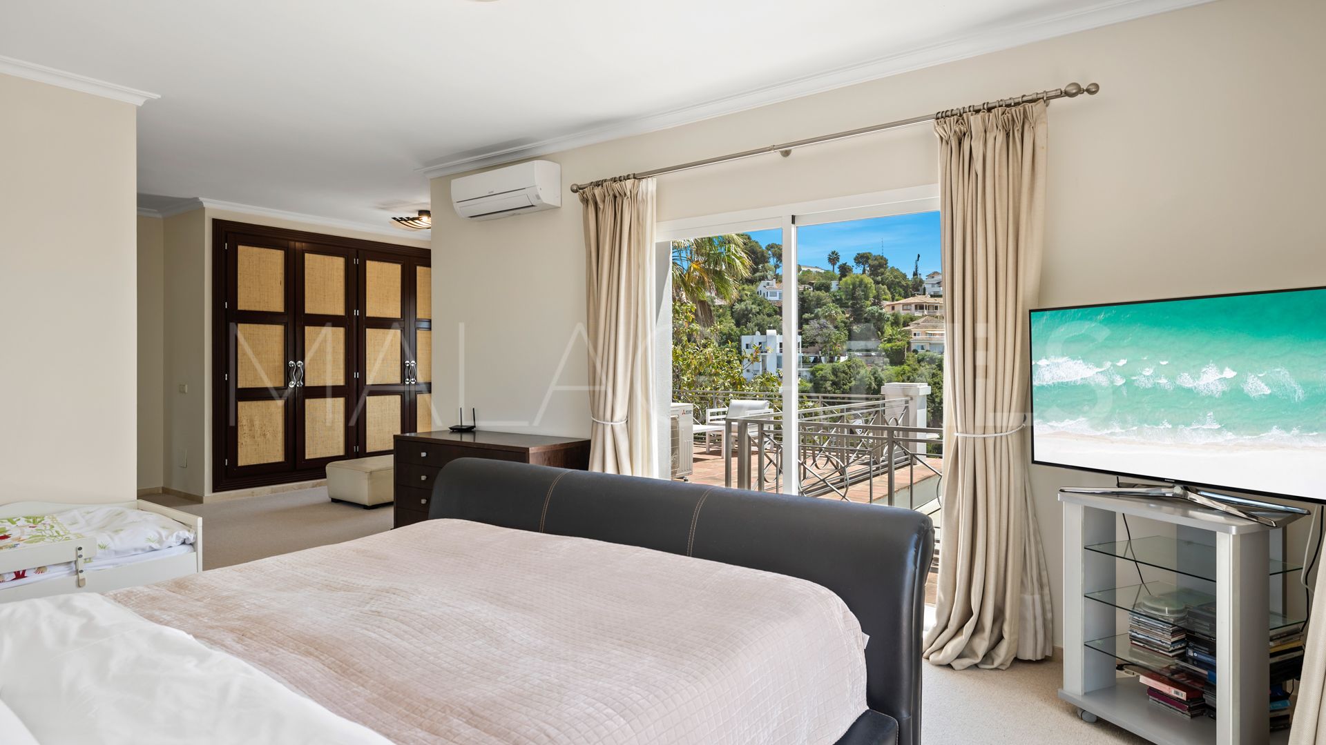 El Rosario villa for sale