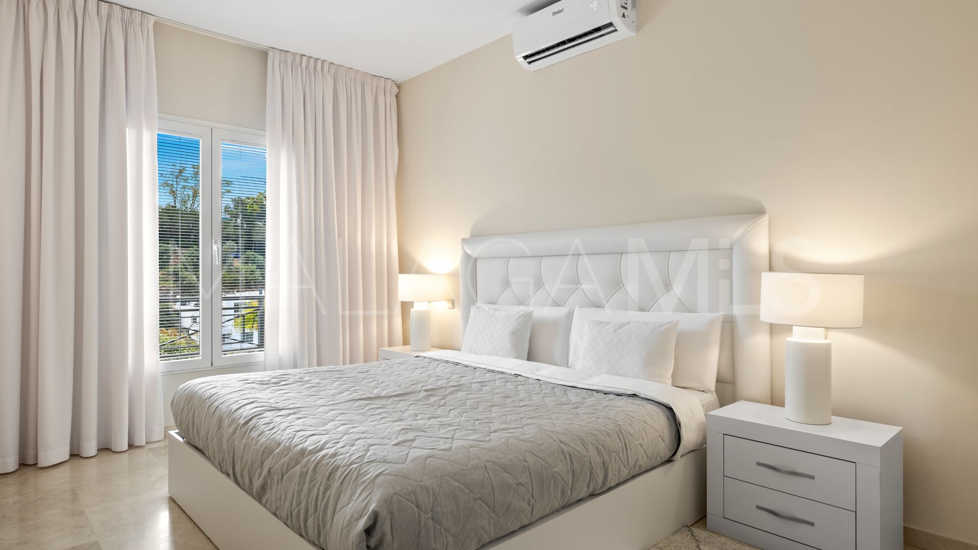 El Rosario villa for sale