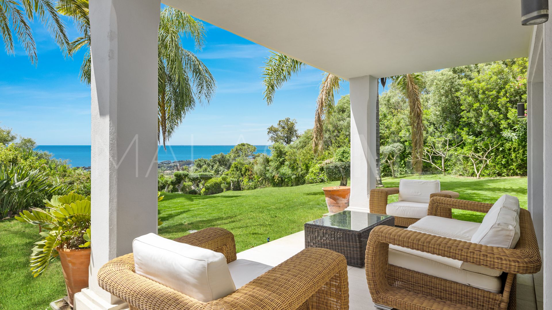 El Rosario villa for sale