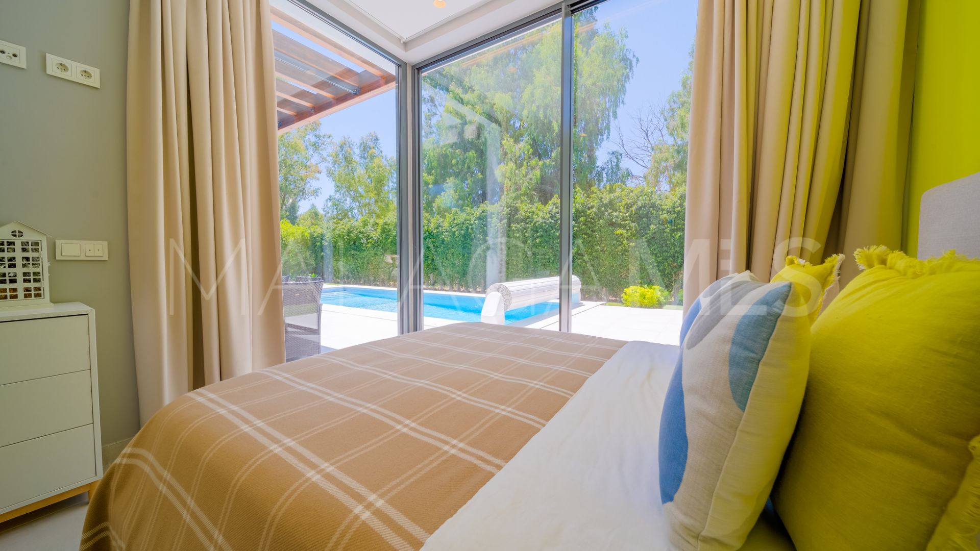 Villa de 4 bedrooms for sale in Arboleda