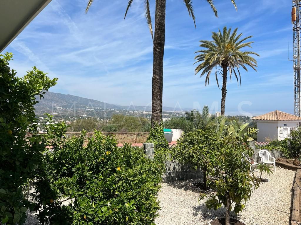 Haus for sale in Nueva Andalucia