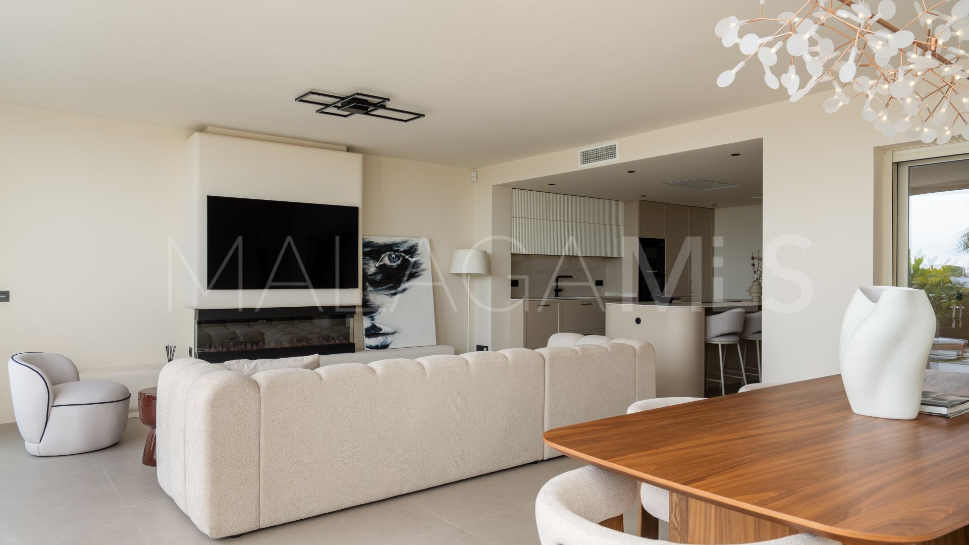 3 bedrooms ground floor apartment for sale in Palacetes Los Belvederes