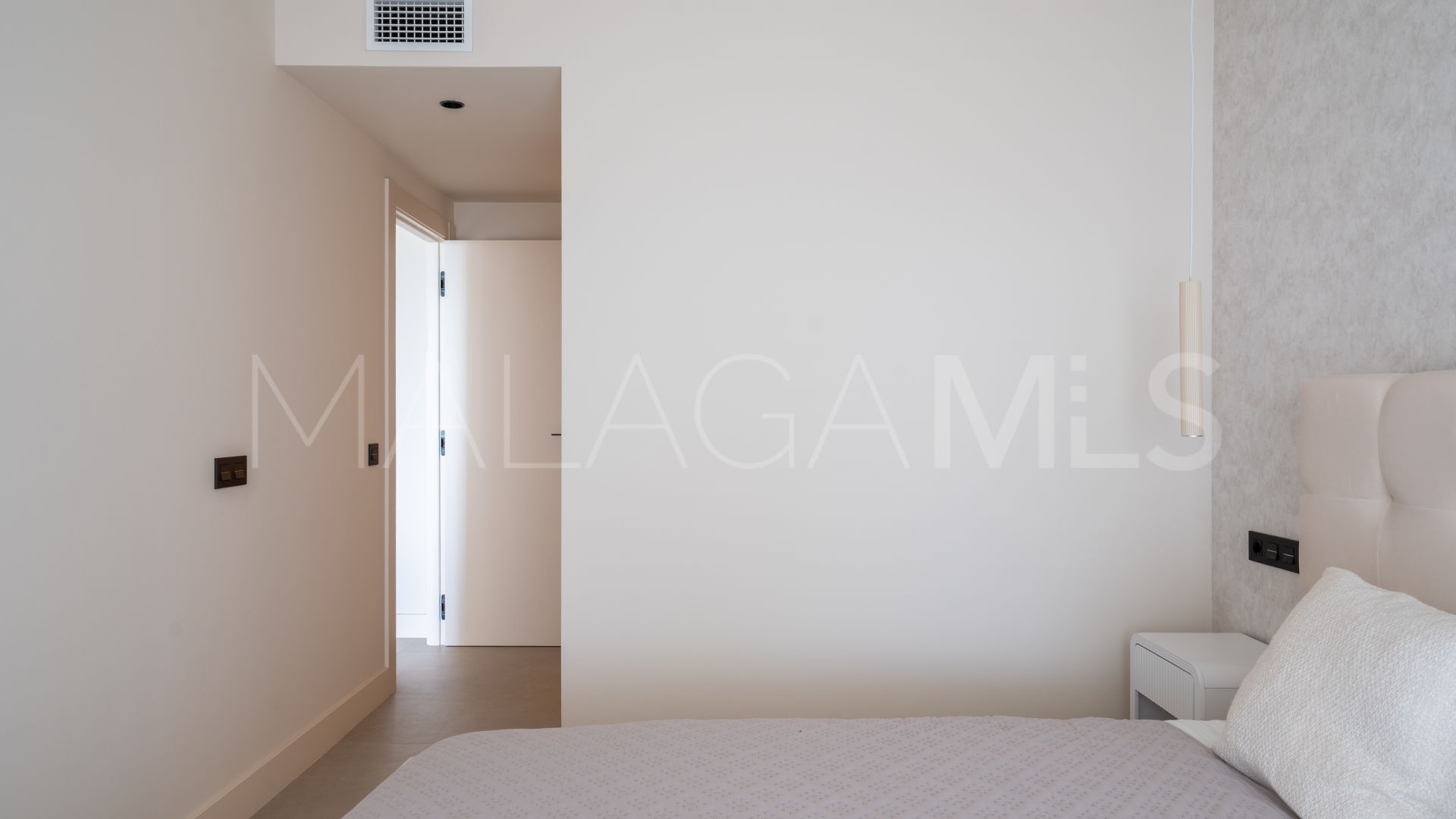 3 bedrooms ground floor apartment for sale in Palacetes Los Belvederes