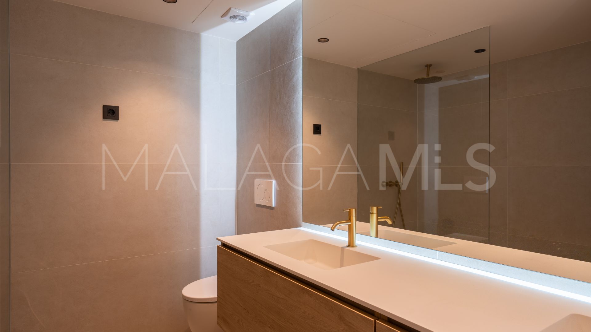 3 bedrooms ground floor apartment for sale in Palacetes Los Belvederes