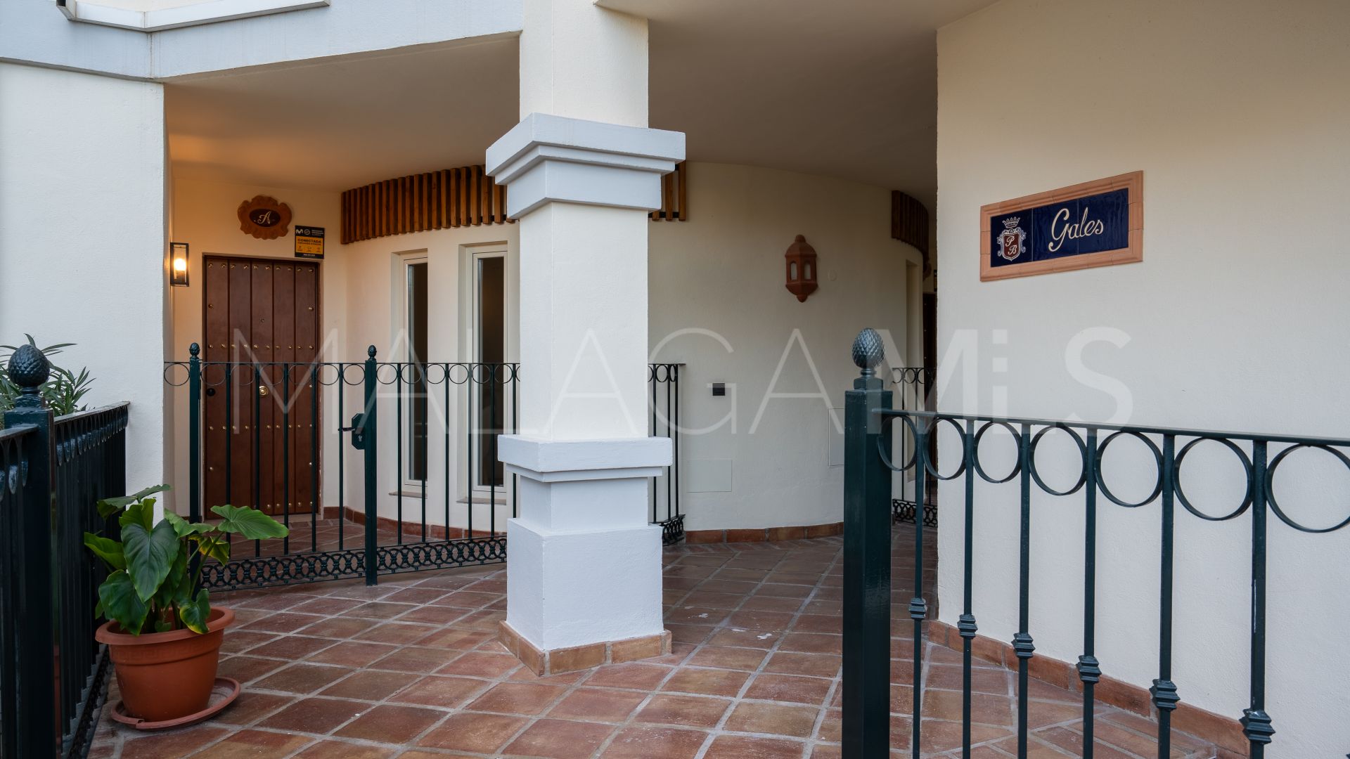 3 bedrooms ground floor apartment for sale in Palacetes Los Belvederes