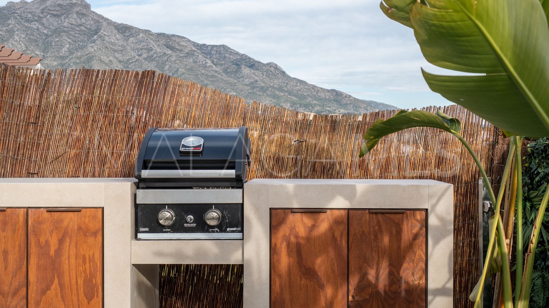 3 bedrooms ground floor apartment for sale in Palacetes Los Belvederes