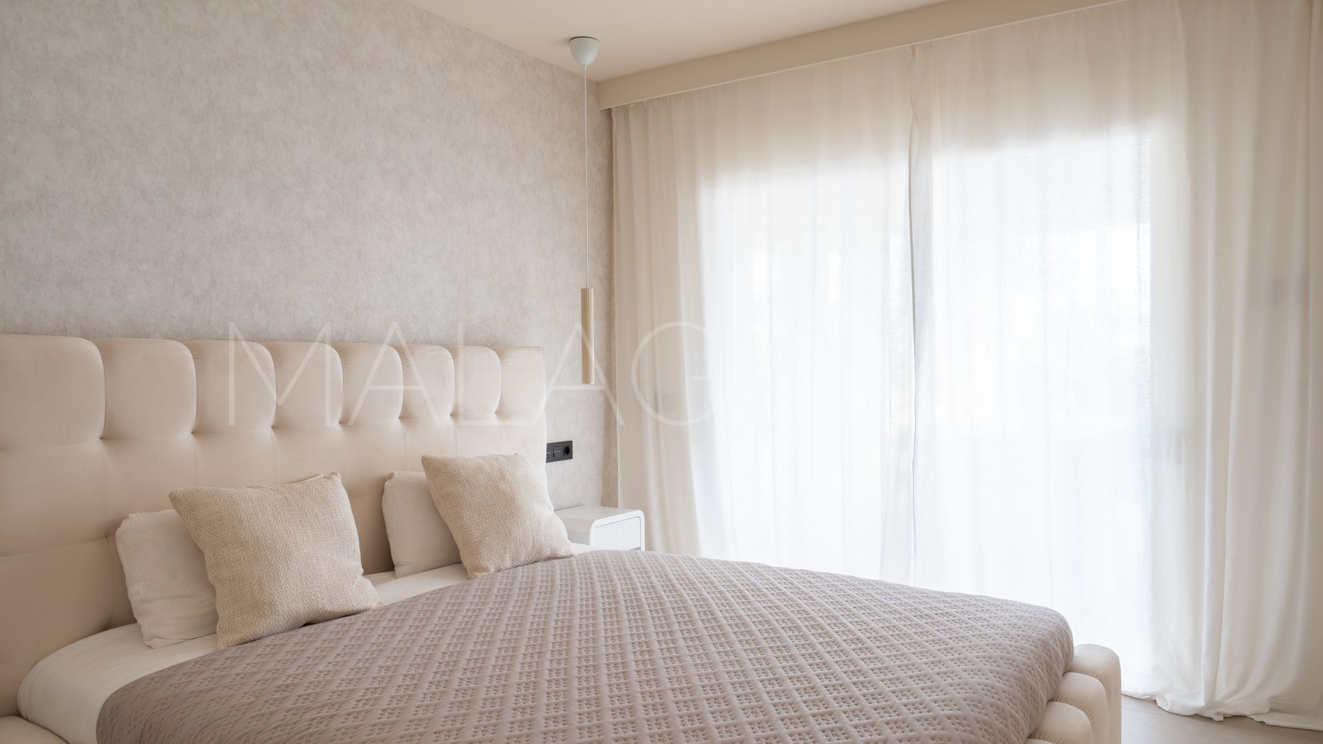 3 bedrooms ground floor apartment for sale in Palacetes Los Belvederes