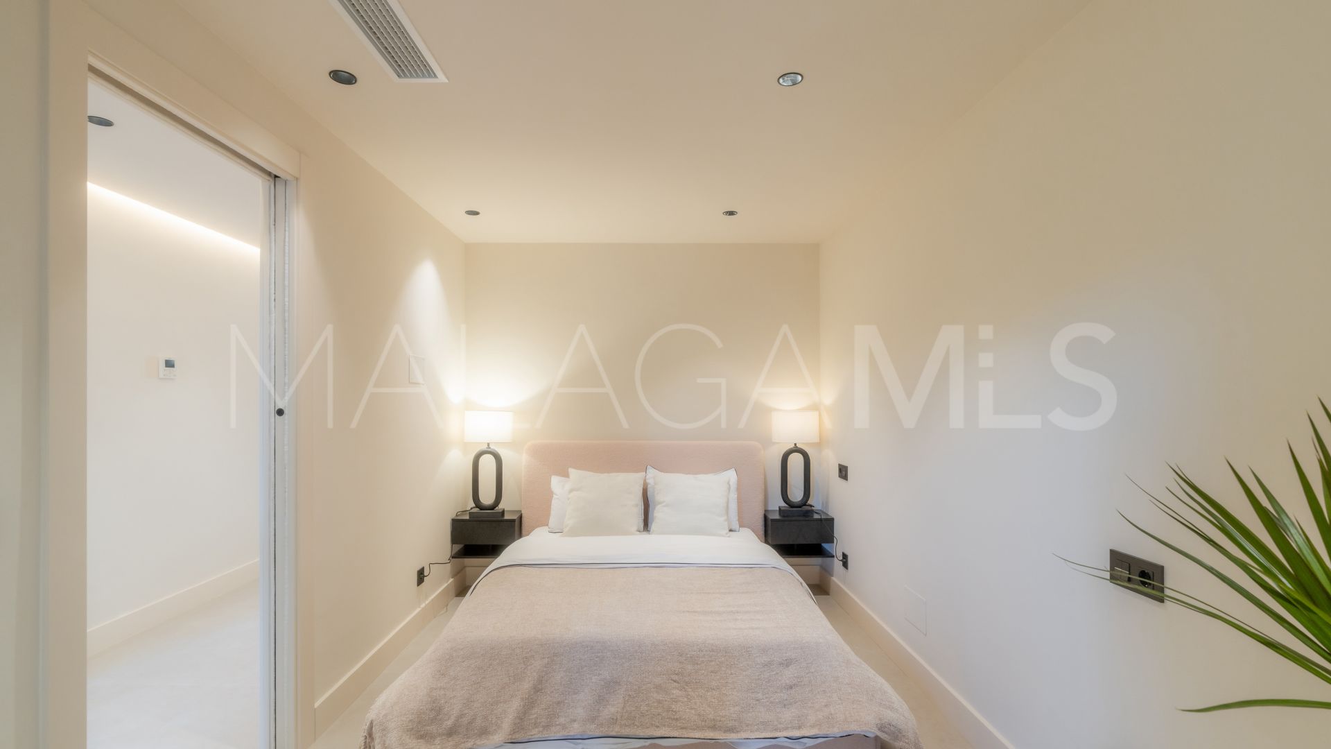 For sale Les Belvederes ground floor apartment with 3 bedrooms