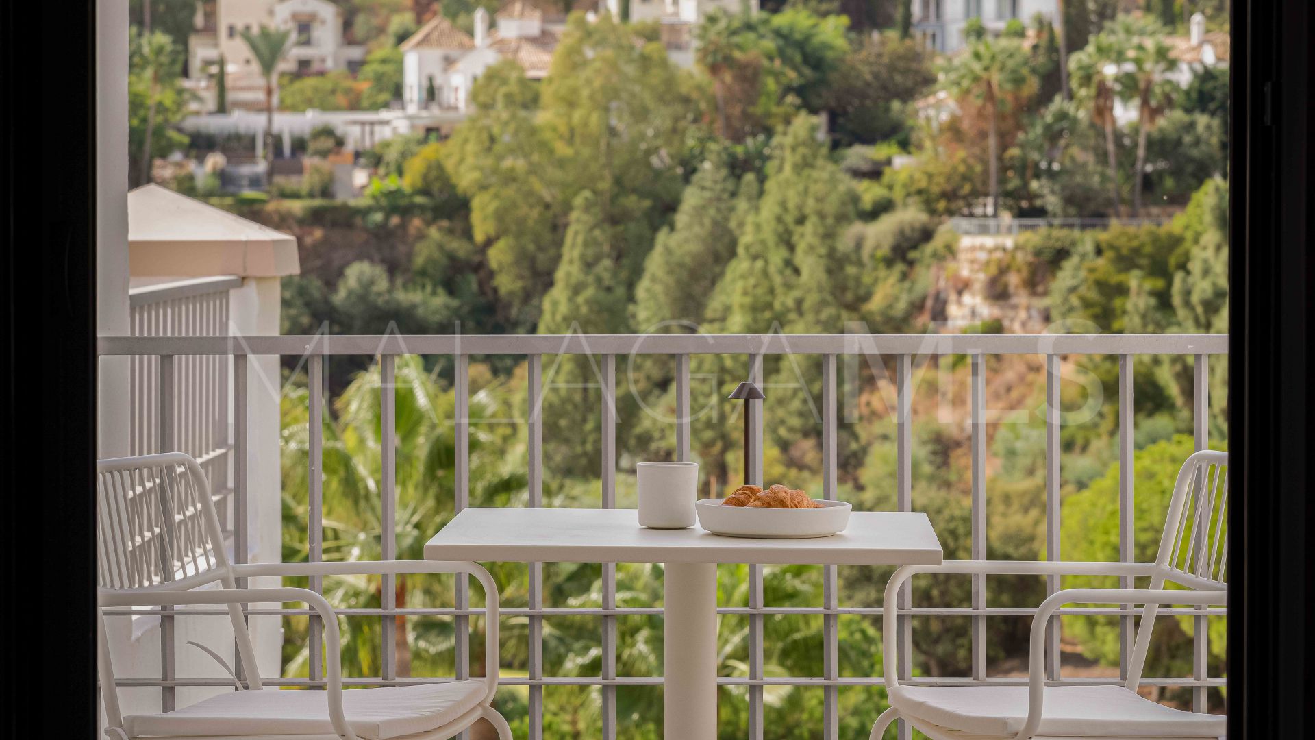 Ático a la venta in Los Arqueros with 3 bedrooms