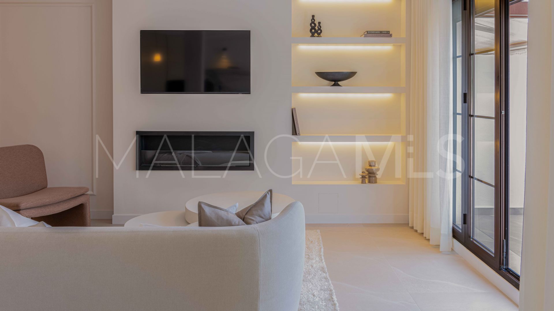 Ático a la venta in Los Arqueros with 3 bedrooms