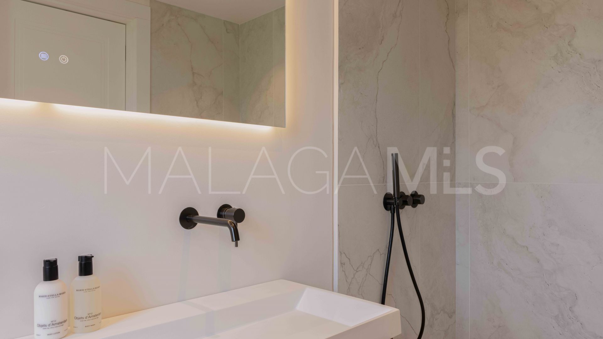 Ático a la venta in Los Arqueros with 3 bedrooms